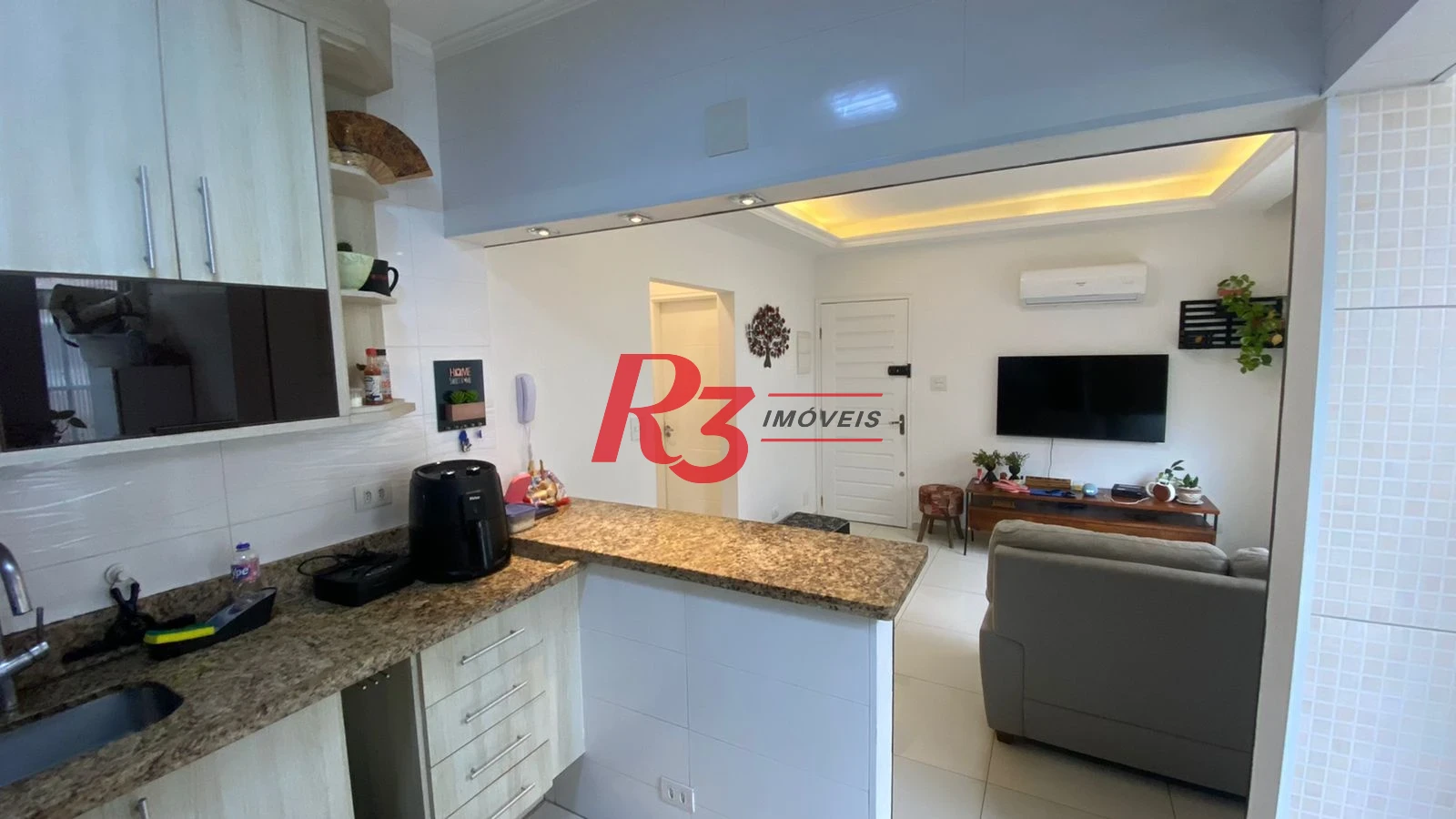 Apartamento à venda, 64 m² por R$ 405.000,00 - Marapé - Santos/SP