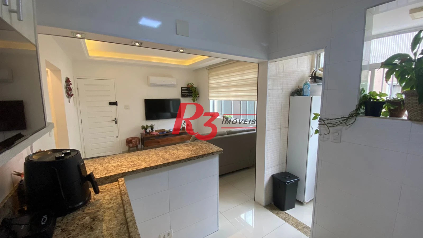 Apartamento à venda, 64 m² por R$ 405.000,00 - Marapé - Santos/SP