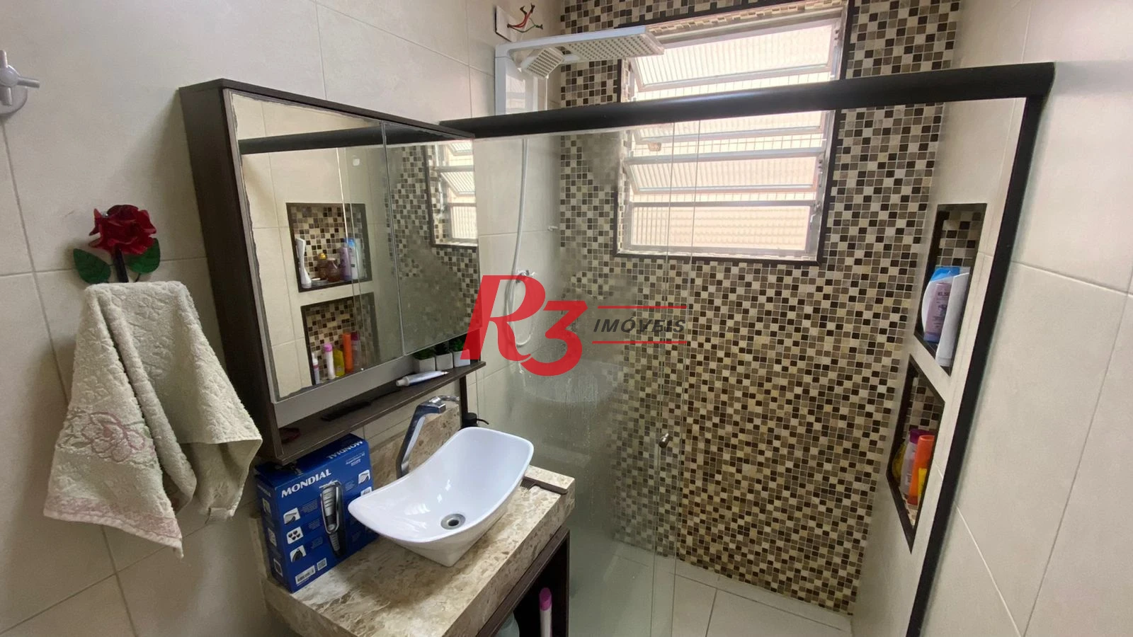 Apartamento à venda, 64 m² por R$ 405.000,00 - Marapé - Santos/SP