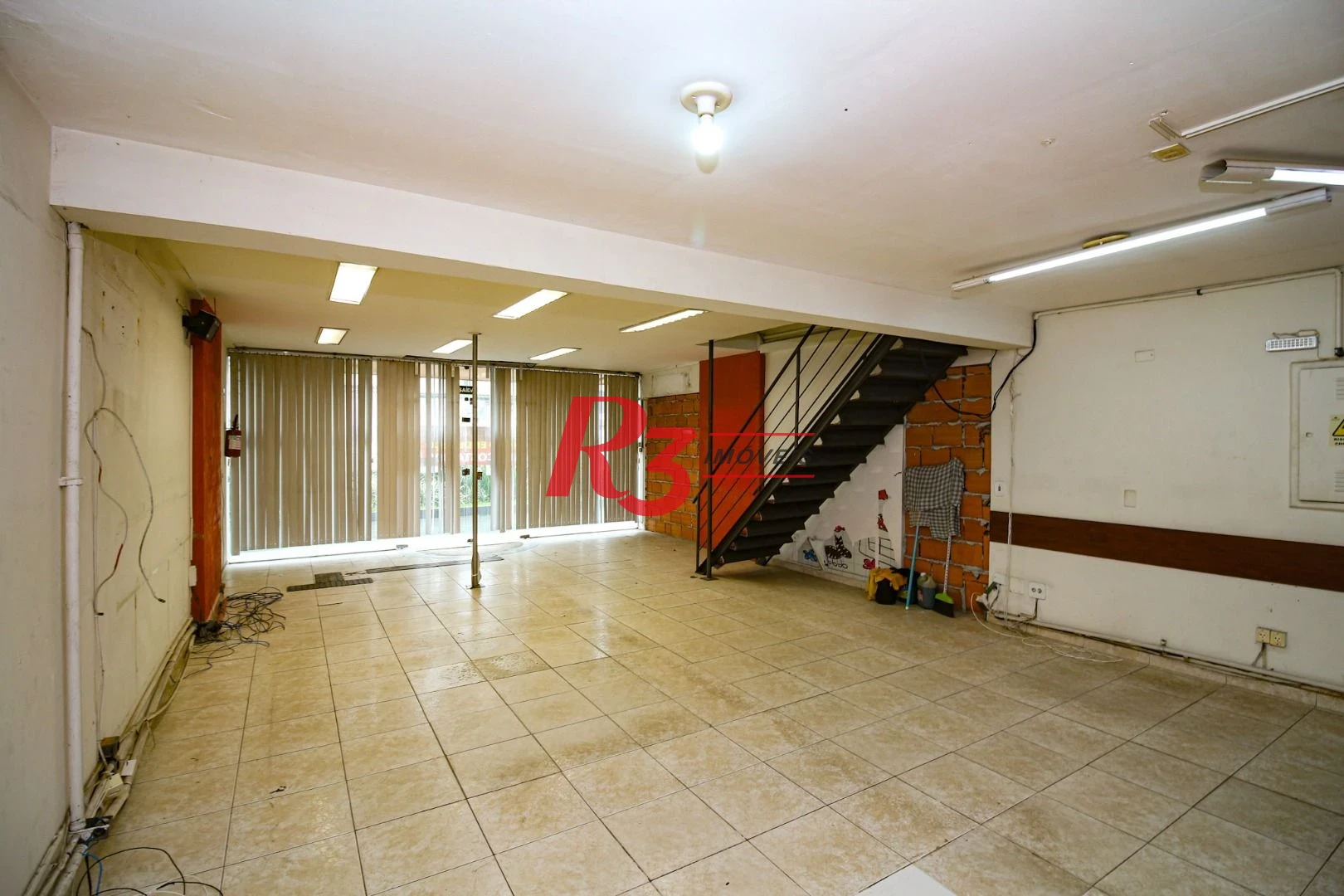 Loja para alugar, 150 m² por R$ 4.650,00/mês - Centro - Santos/SP