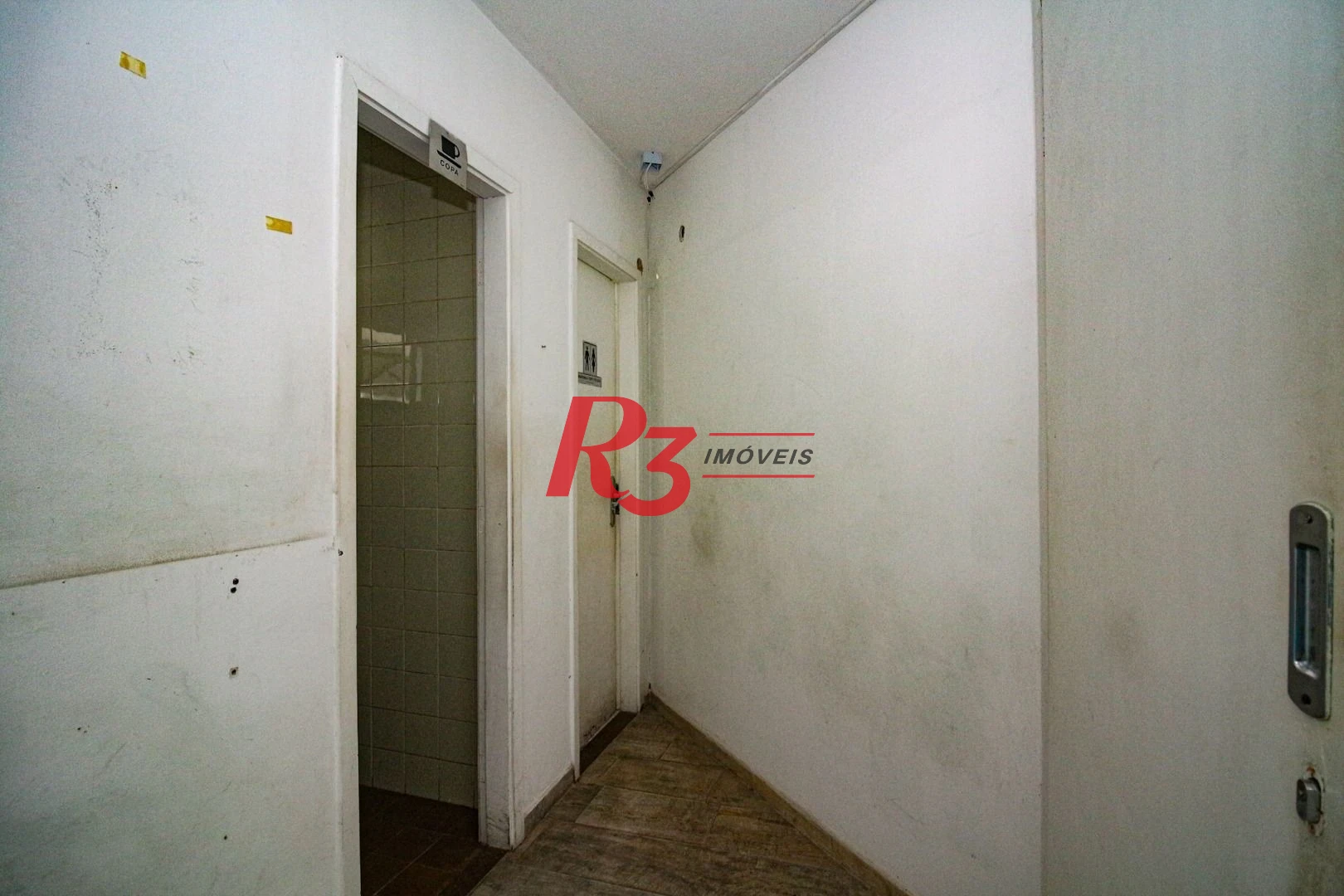 Loja para alugar, 150 m² por R$ 4.650,00/mês - Centro - Santos/SP