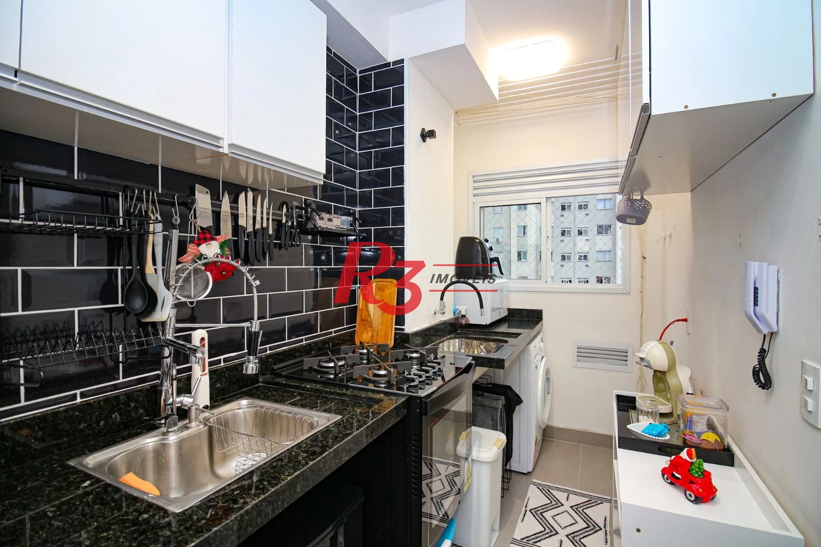 Apartamento com 2 dormitórios à venda, 43 m² por R$ 280.000,00 - Castelo - Santos/SP