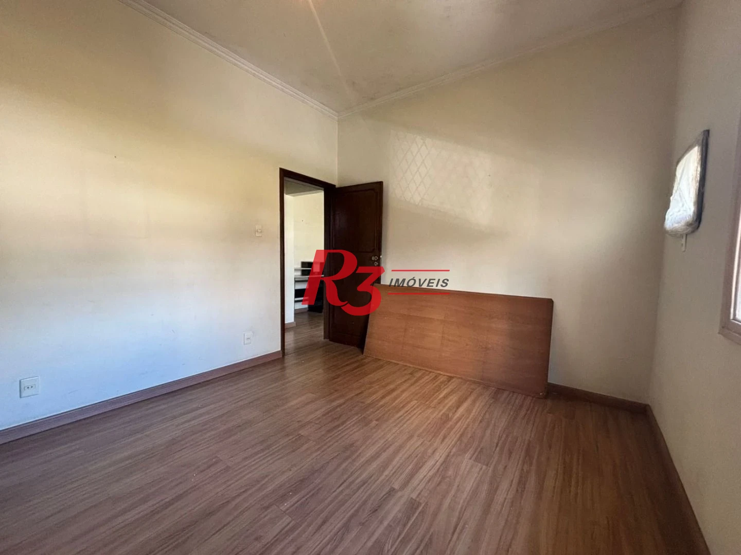 Casa para alugar, 188 m² por R$ 16.000,00/mês - Gonzaga - Santos/SP