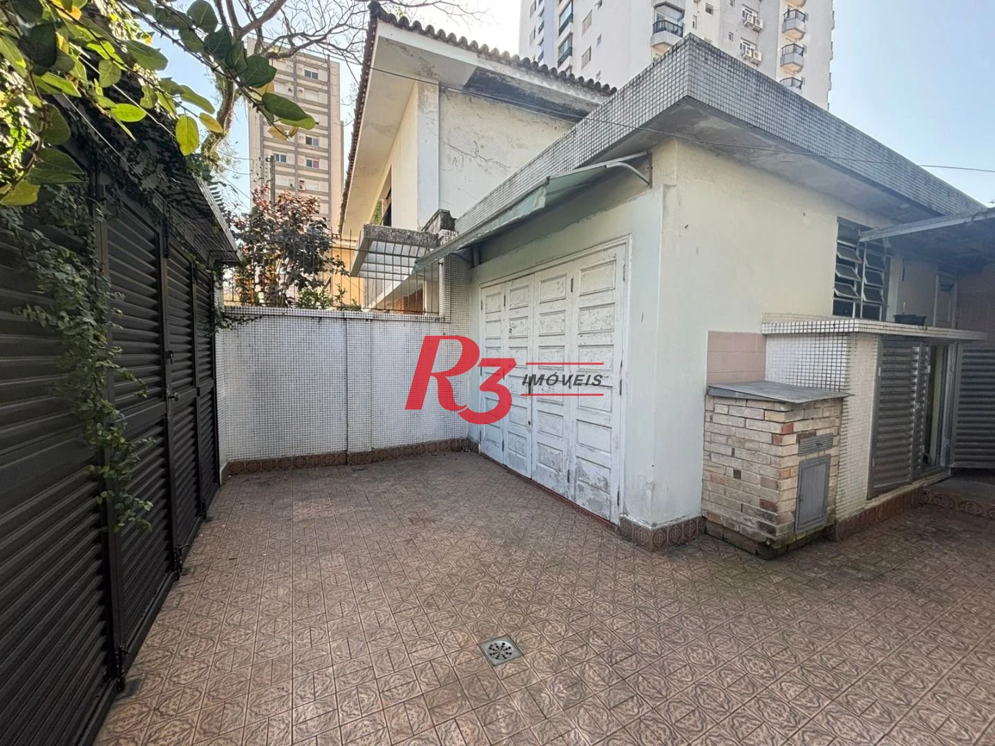 Casa para alugar, 188 m² por R$ 16.000,00/mês - Gonzaga - Santos/SP