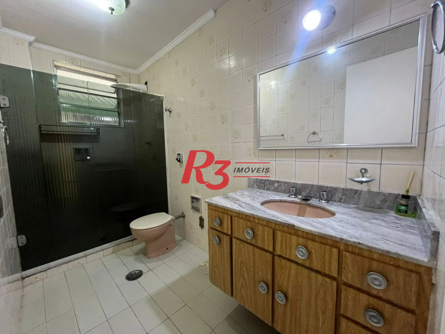 Apartamento com 2 dormitórios à venda, 116 m² por R$ 650.000,00 - José Menino - Santos/SP