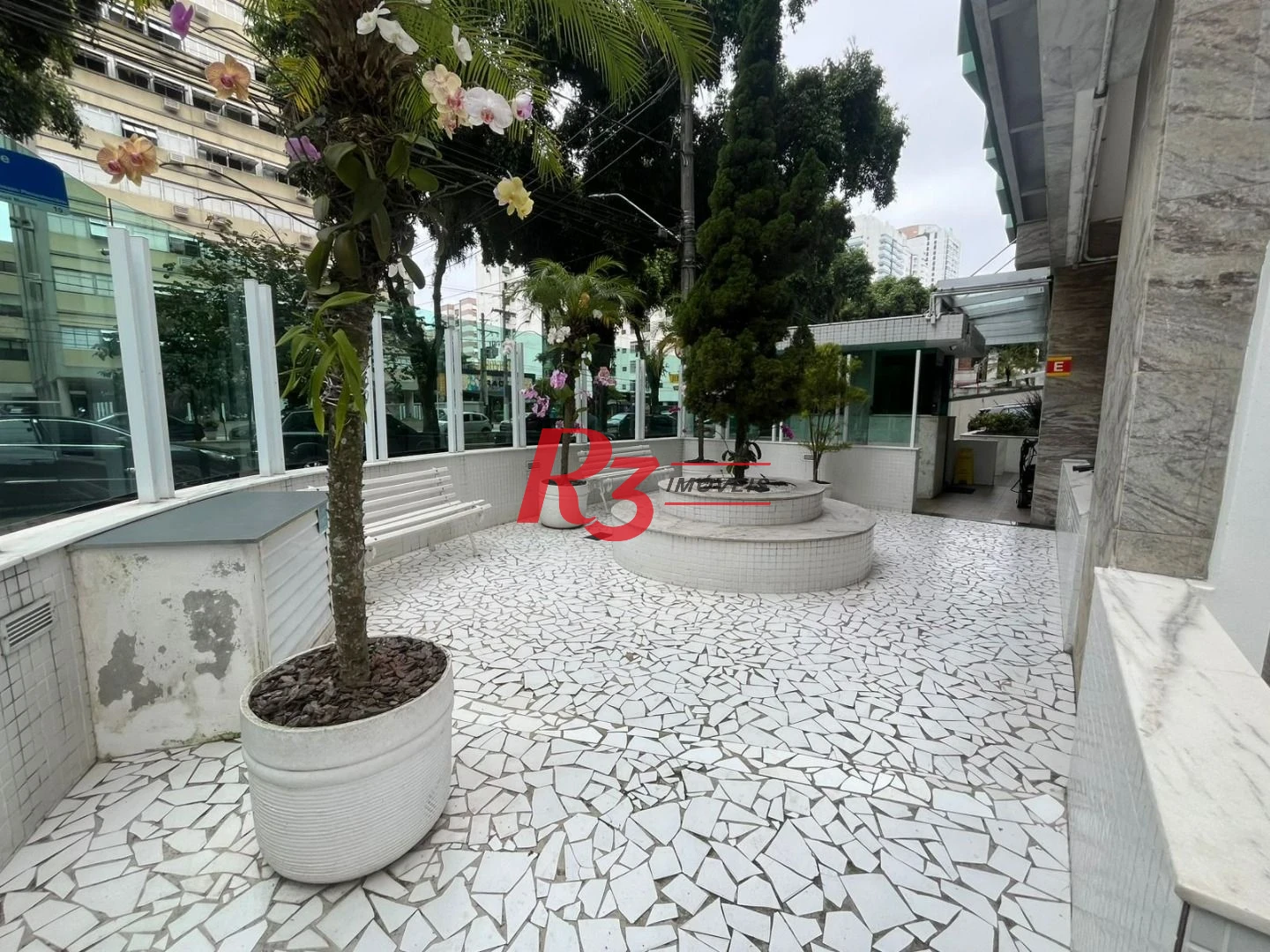 Apartamento com 2 dormitórios à venda, 116 m² por R$ 650.000,00 - José Menino - Santos/SP