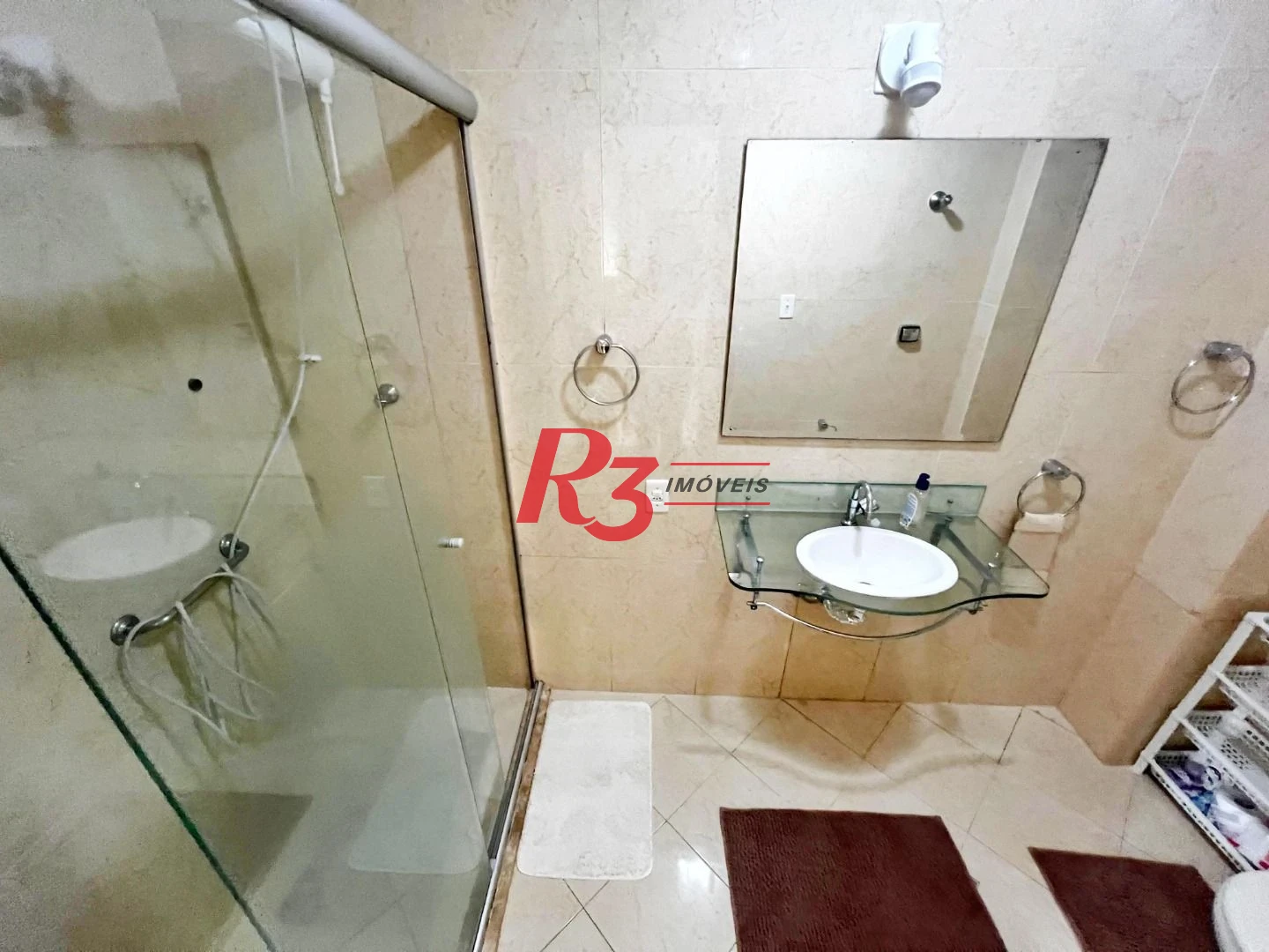 Apartamento com 3 dormitórios à venda, 90 m² por R$ 600.000,00 - Gonzaga - Santos/SP
