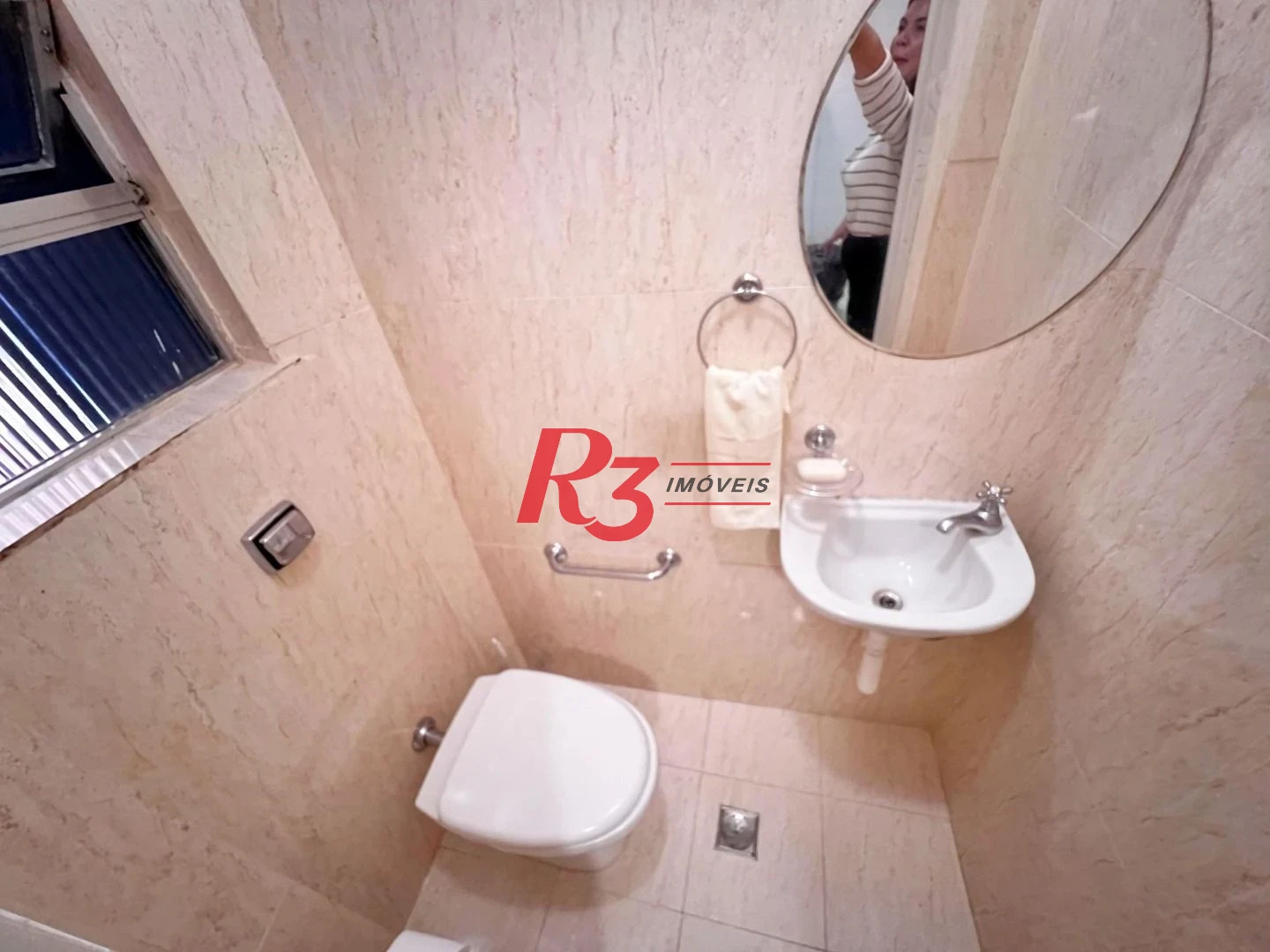 Apartamento com 3 dormitórios à venda, 90 m² por R$ 600.000,00 - Gonzaga - Santos/SP