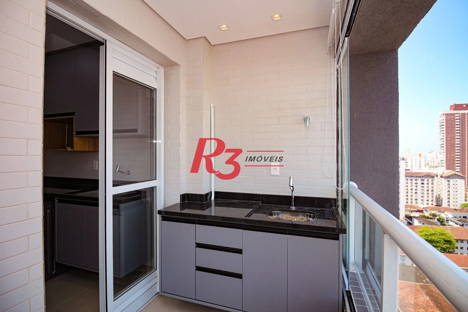 Apartamento com 1 dormitório para alugar, 53 m² por R$ 5.200,00/mês - Boqueirão - Santos/SP