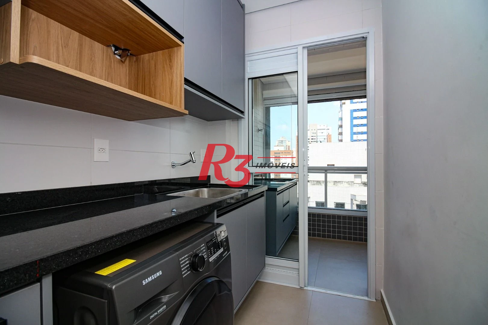 Apartamento com 1 dormitório para alugar, 53 m² por R$ 5.200,00/mês - Boqueirão - Santos/SP