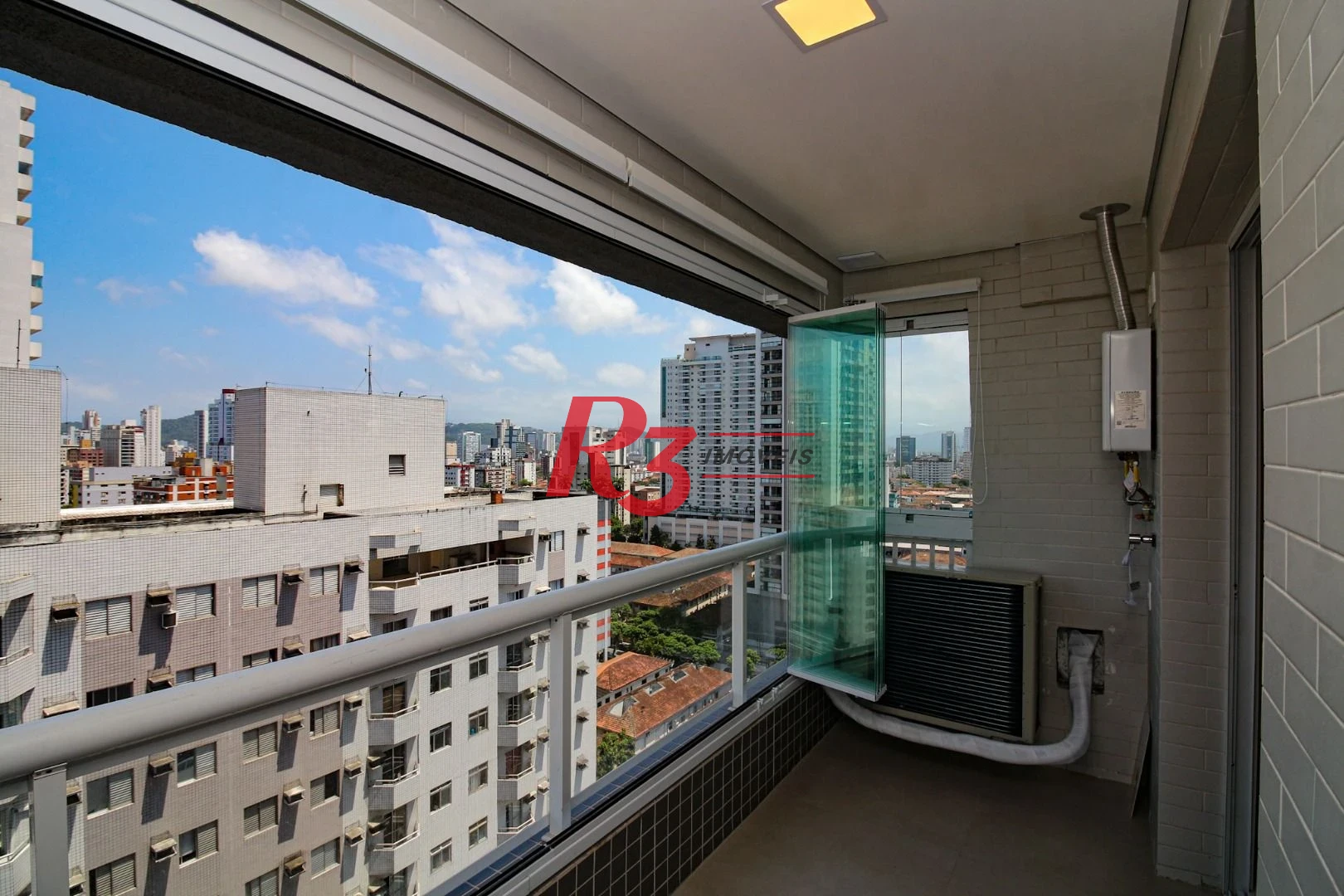 Apartamento com 1 dormitório para alugar, 53 m² por R$ 5.200,00/mês - Boqueirão - Santos/SP