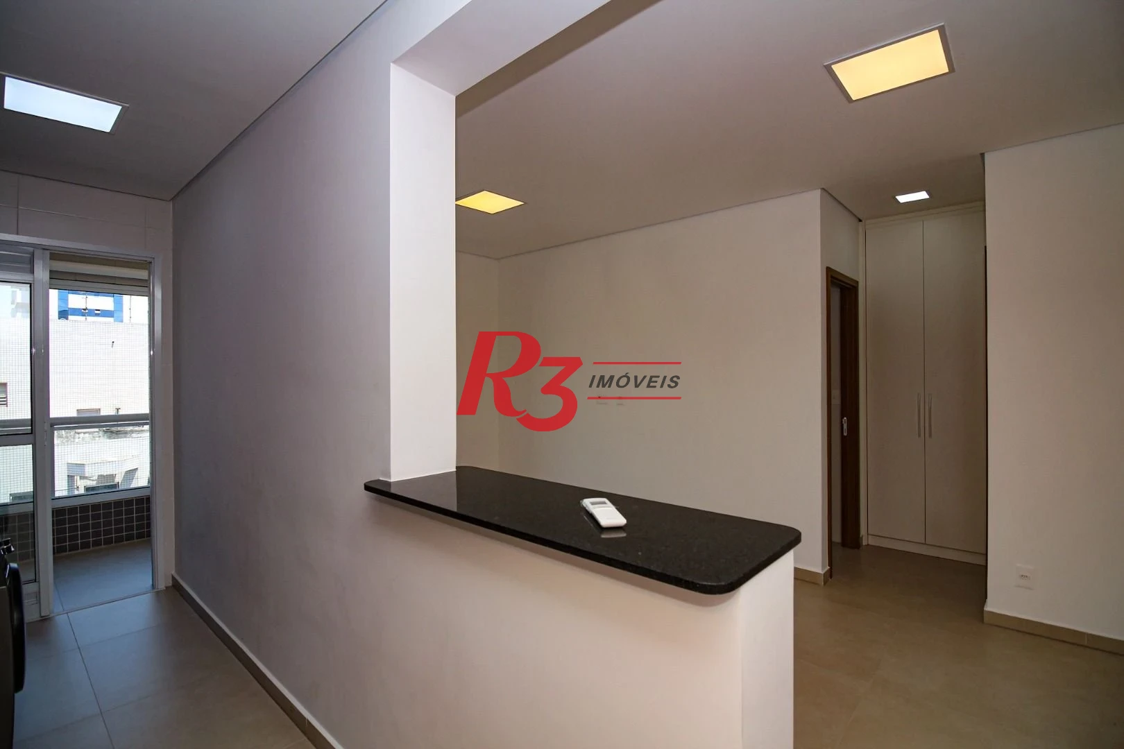 Apartamento com 1 dormitório para alugar, 53 m² por R$ 5.200,00/mês - Boqueirão - Santos/SP