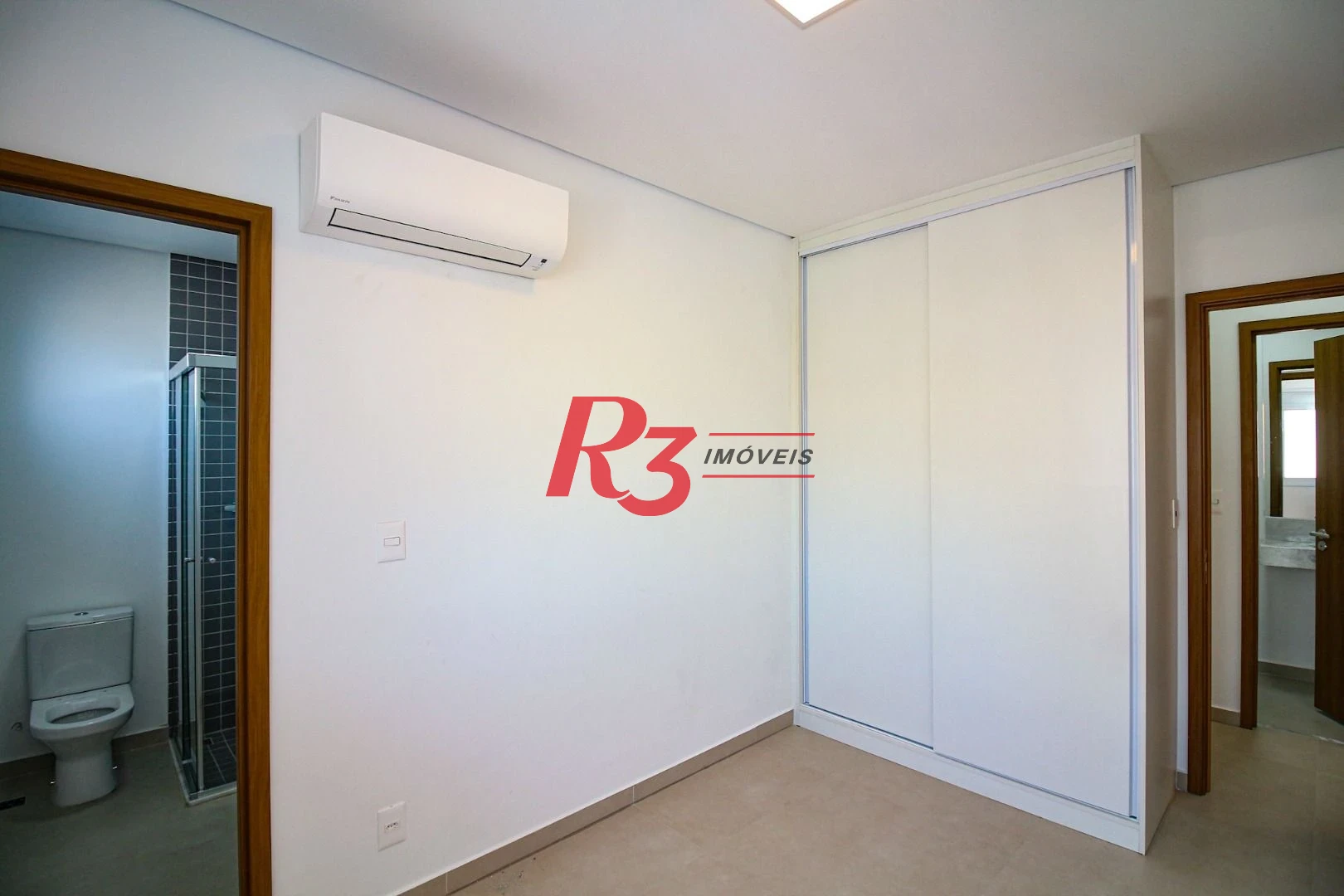 Apartamento com 1 dormitório para alugar, 53 m² por R$ 5.200,00/mês - Boqueirão - Santos/SP