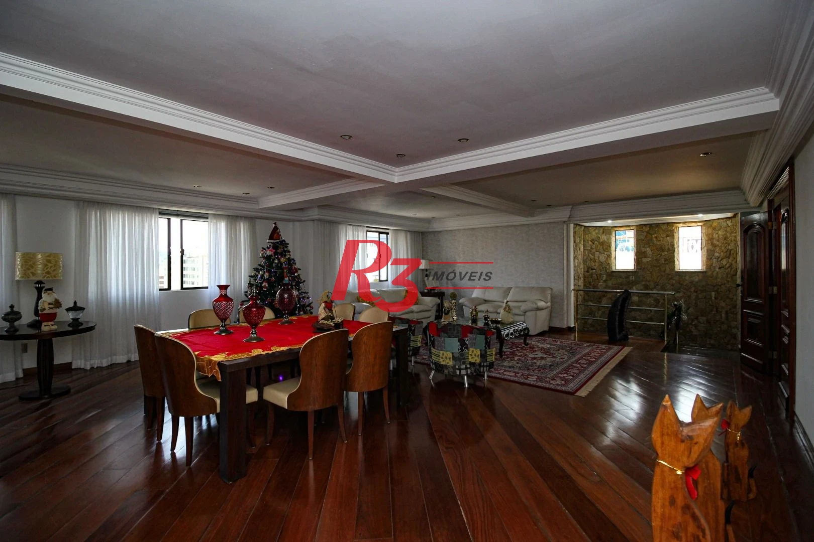 Cobertura com 4 dormitórios à venda, 970 m² por R$ 8.500.000,00 - Gonzaga - Santos/SP