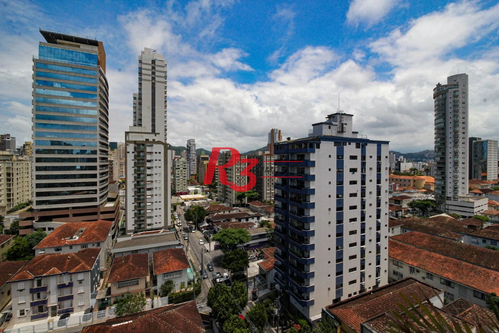 Cobertura com 4 dormitórios à venda, 970 m² por R$ 8.500.000,00 - Gonzaga - Santos/SP