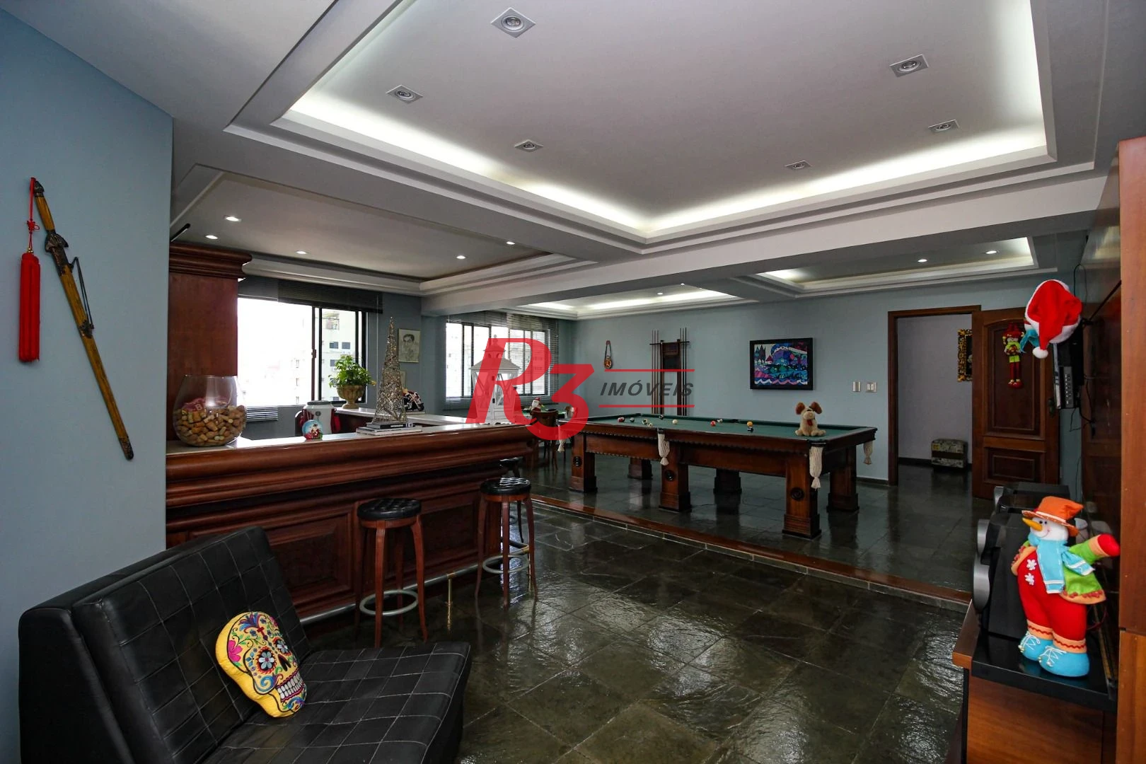 Cobertura com 4 dormitórios à venda, 970 m² por R$ 8.500.000,00 - Gonzaga - Santos/SP