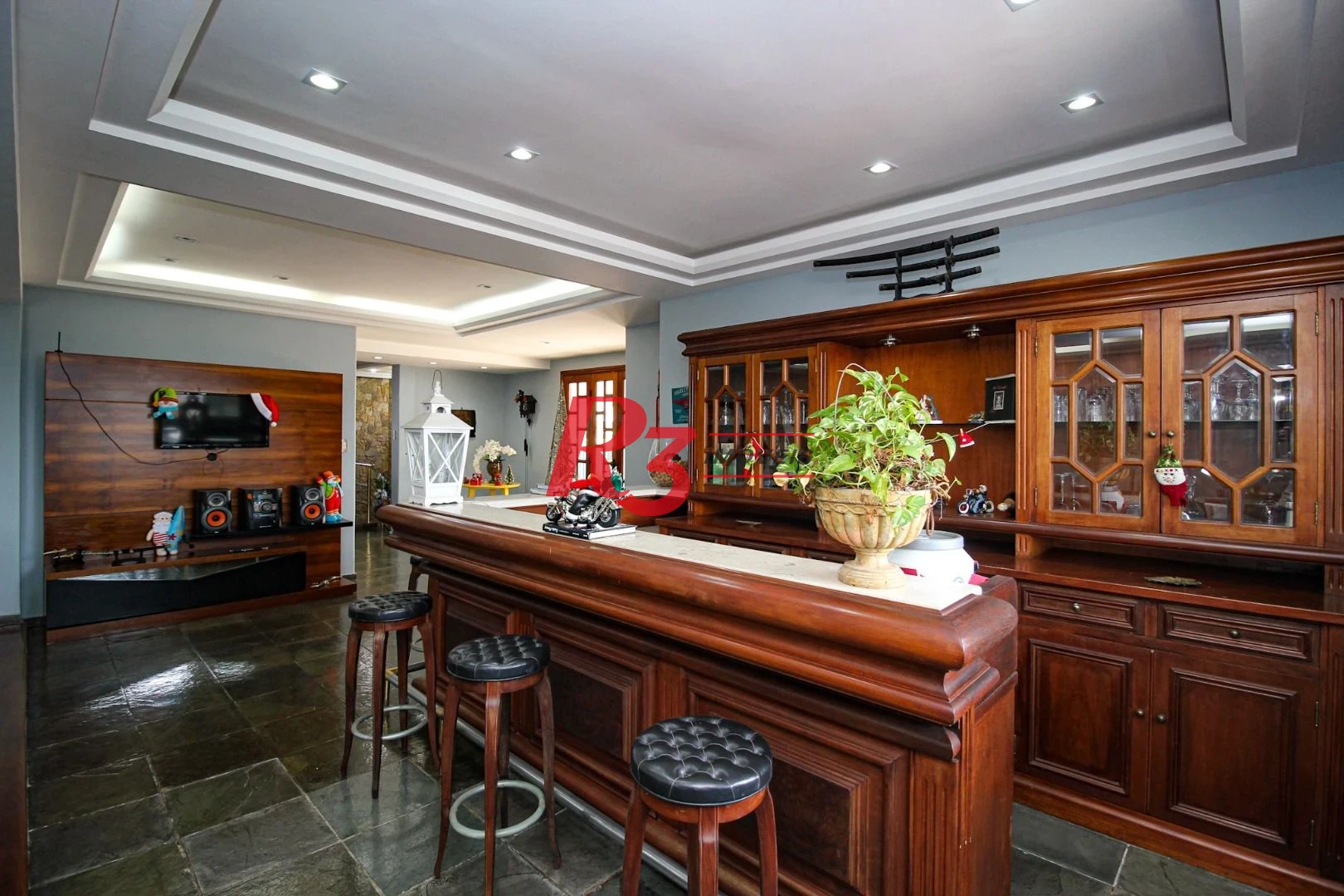 Cobertura com 4 dormitórios à venda, 970 m² por R$ 8.500.000,00 - Gonzaga - Santos/SP