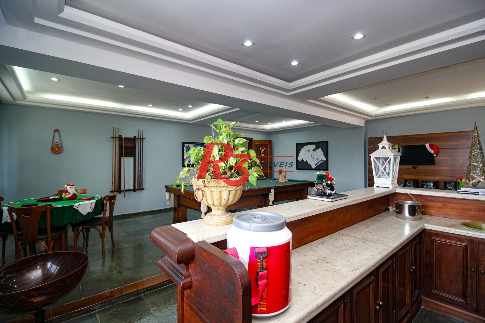 Cobertura com 4 dormitórios à venda, 970 m² por R$ 8.500.000,00 - Gonzaga - Santos/SP