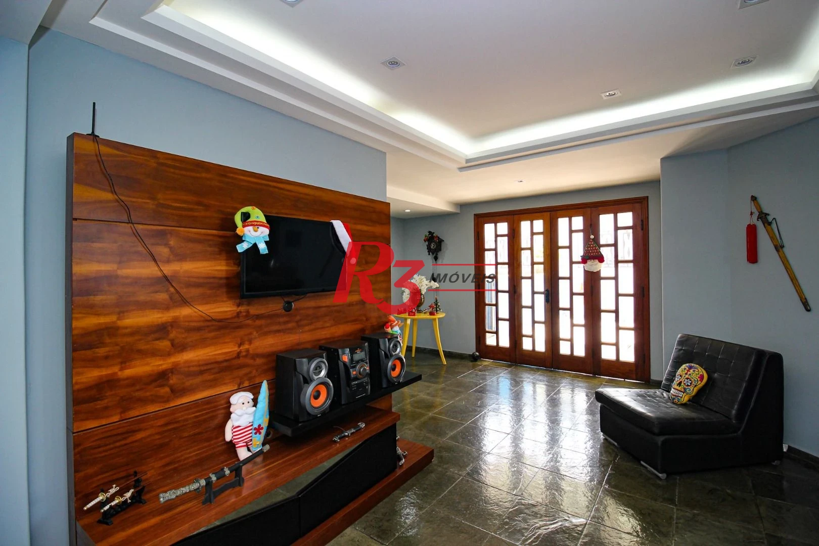 Cobertura com 4 dormitórios à venda, 970 m² por R$ 8.500.000,00 - Gonzaga - Santos/SP