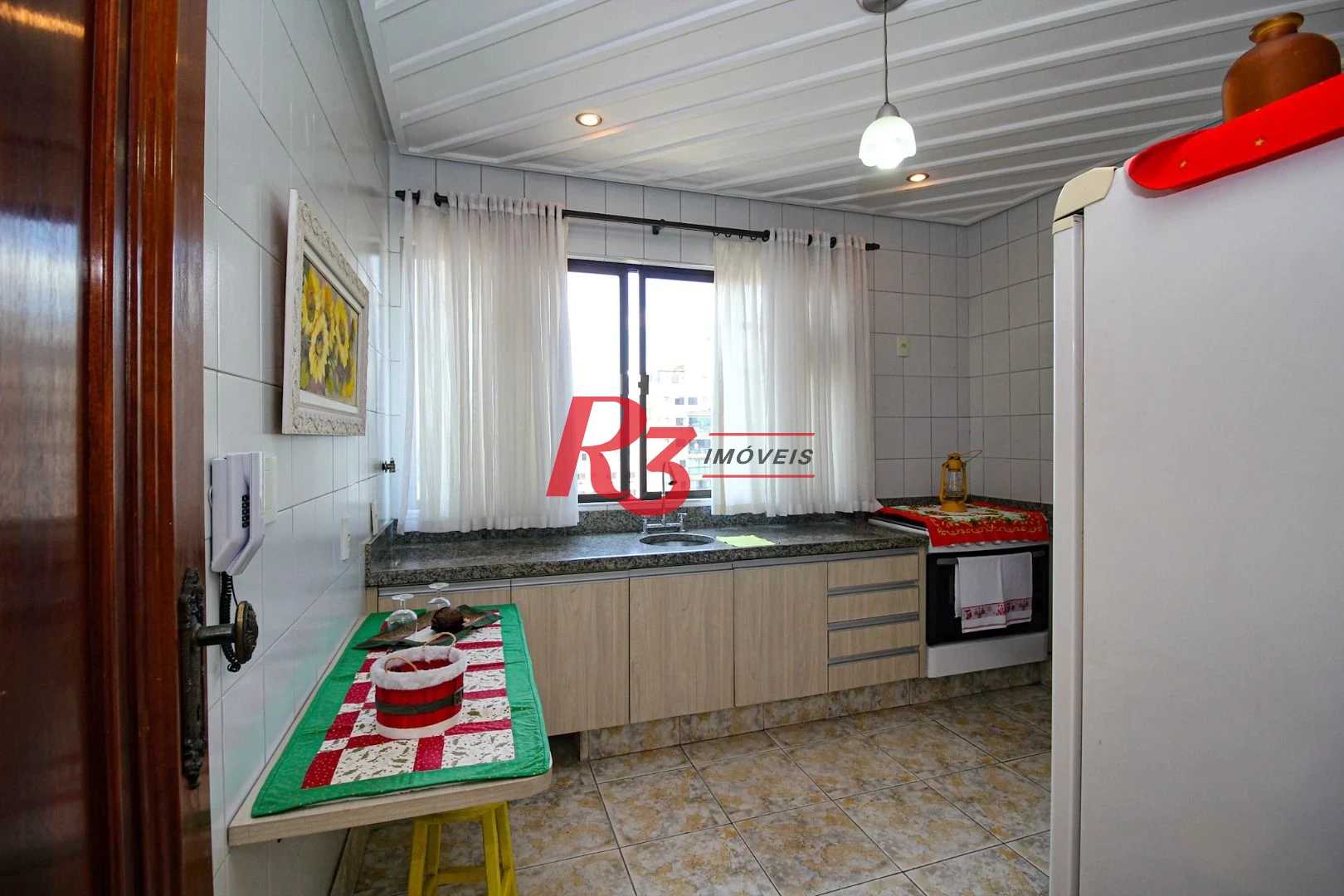 Cobertura com 4 dormitórios à venda, 970 m² por R$ 8.500.000,00 - Gonzaga - Santos/SP