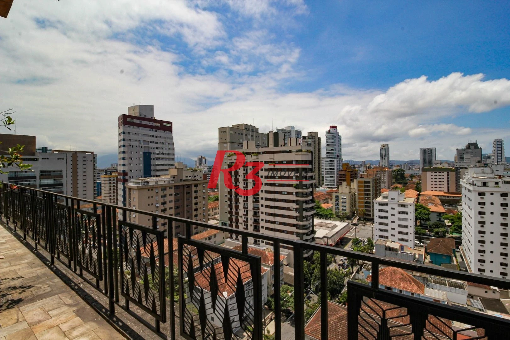 Cobertura com 4 dormitórios à venda, 970 m² por R$ 8.500.000,00 - Gonzaga - Santos/SP