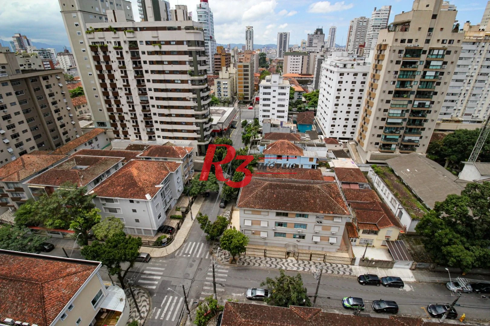 Cobertura com 4 dormitórios à venda, 970 m² por R$ 8.500.000,00 - Gonzaga - Santos/SP