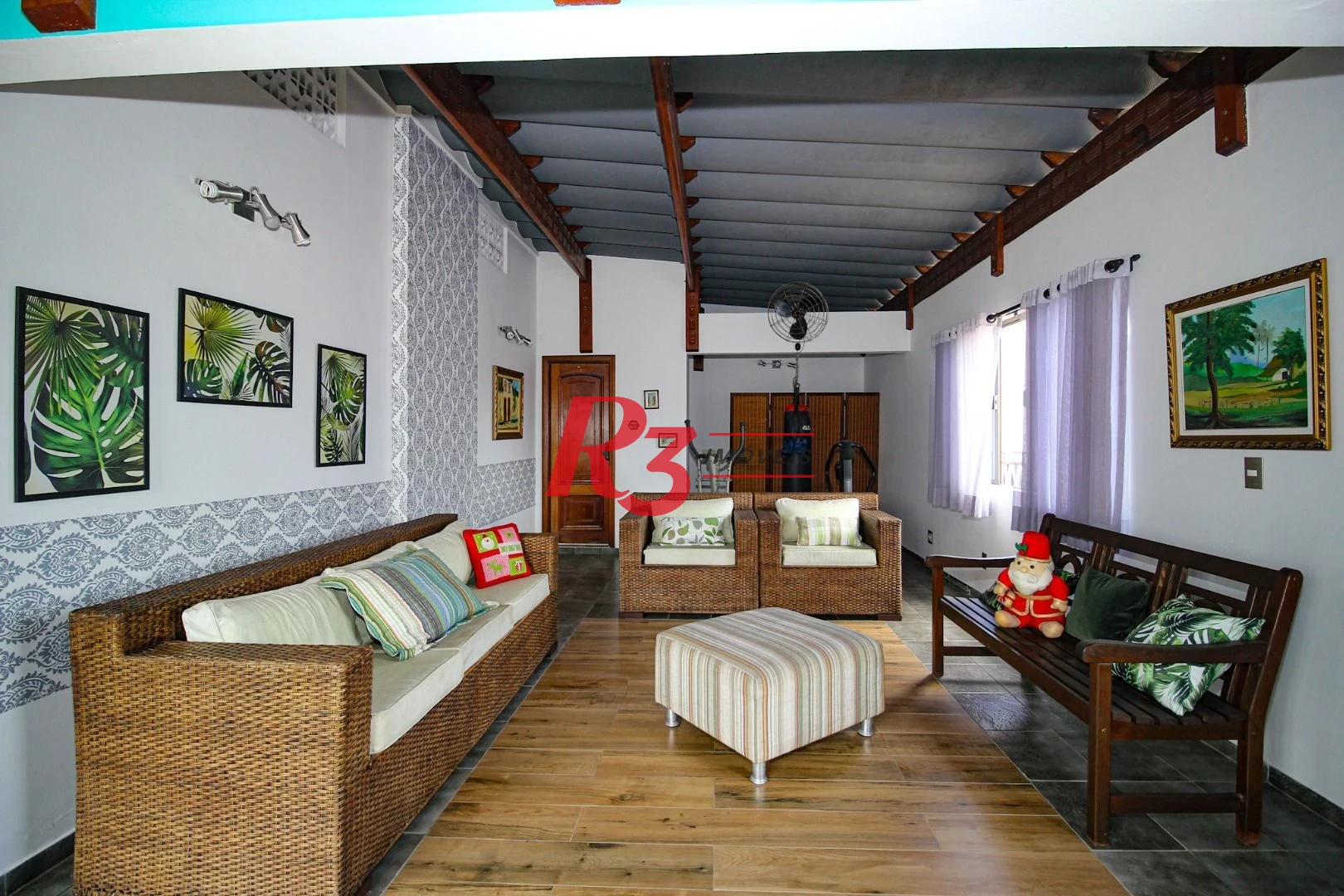 Cobertura com 4 dormitórios à venda, 970 m² por R$ 8.500.000,00 - Gonzaga - Santos/SP