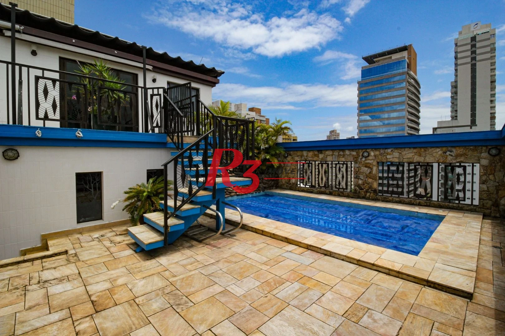 Cobertura com 4 dormitórios à venda, 970 m² por R$ 8.500.000,00 - Gonzaga - Santos/SP