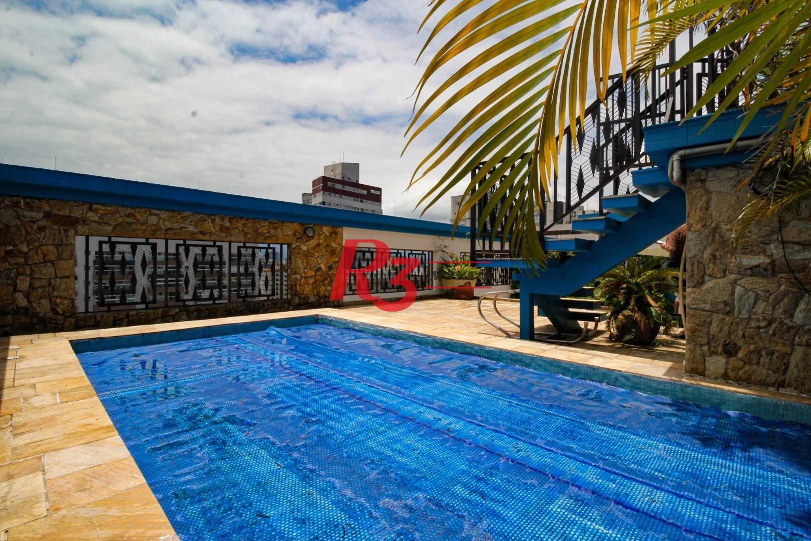 Cobertura com 4 dormitórios à venda, 970 m² por R$ 8.500.000,00 - Gonzaga - Santos/SP