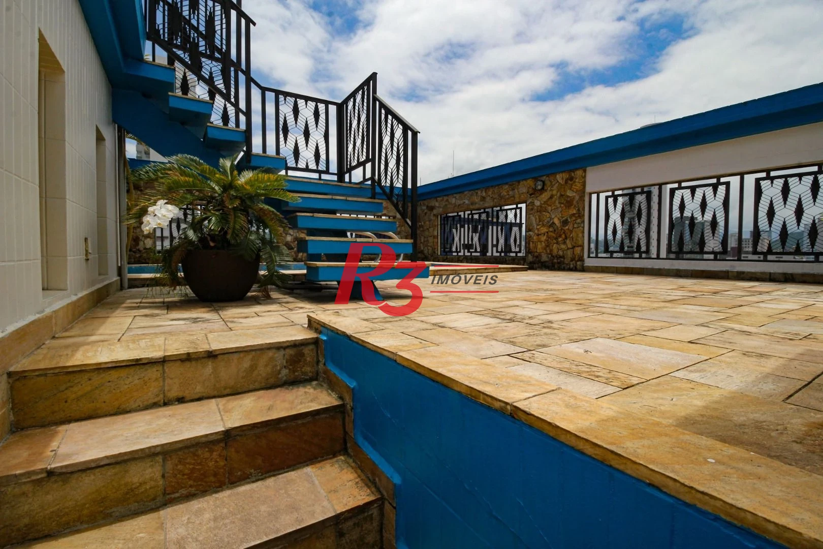 Cobertura com 4 dormitórios à venda, 970 m² por R$ 8.500.000,00 - Gonzaga - Santos/SP