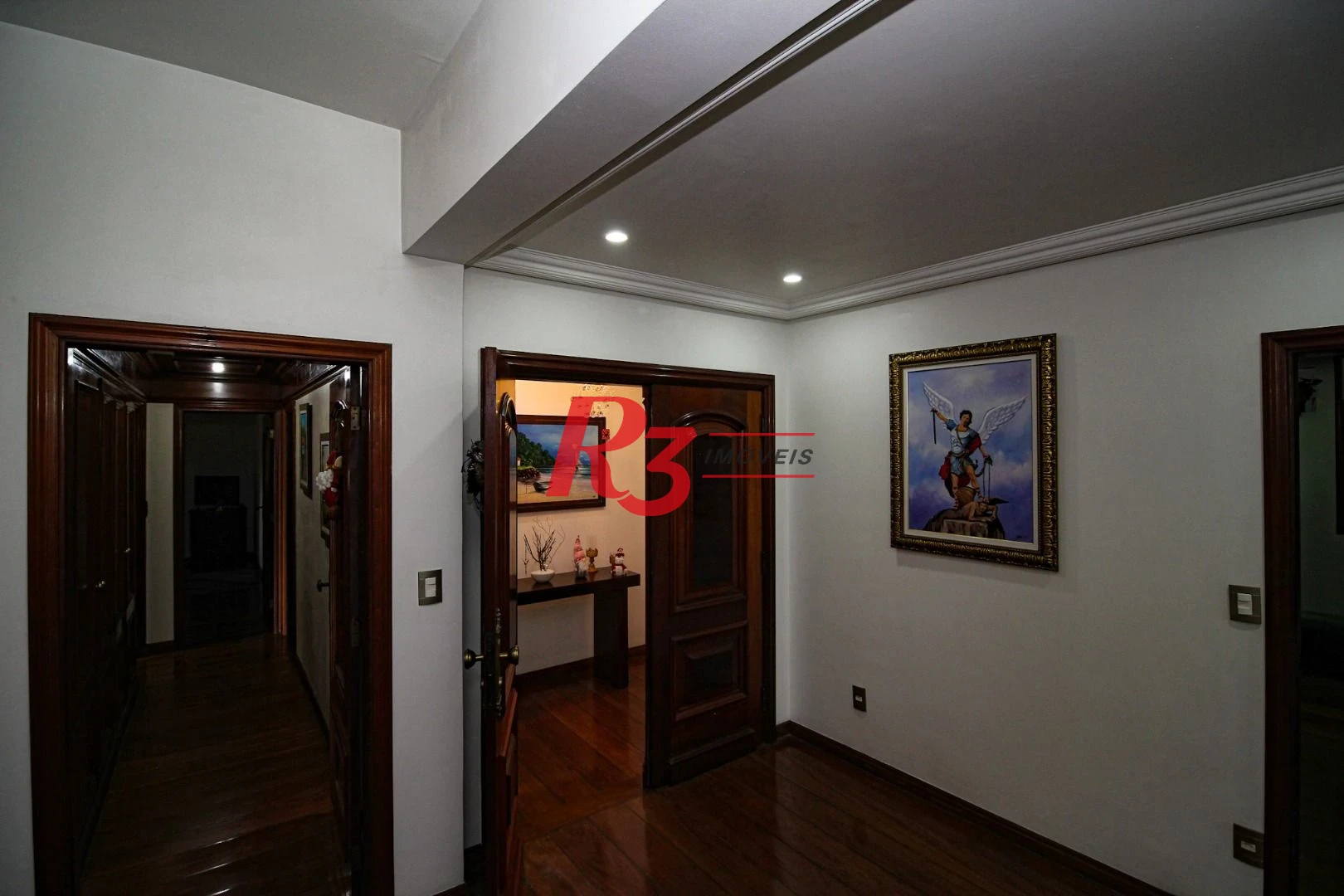 Cobertura com 4 dormitórios à venda, 970 m² por R$ 8.500.000,00 - Gonzaga - Santos/SP