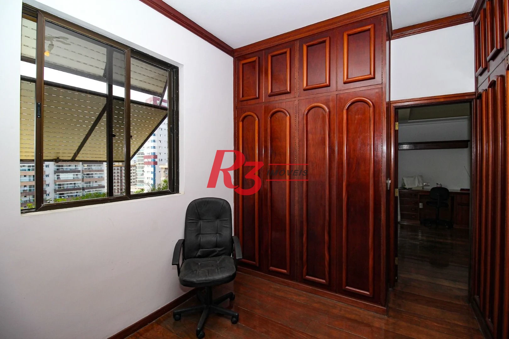 Cobertura com 4 dormitórios à venda, 970 m² por R$ 8.500.000,00 - Gonzaga - Santos/SP