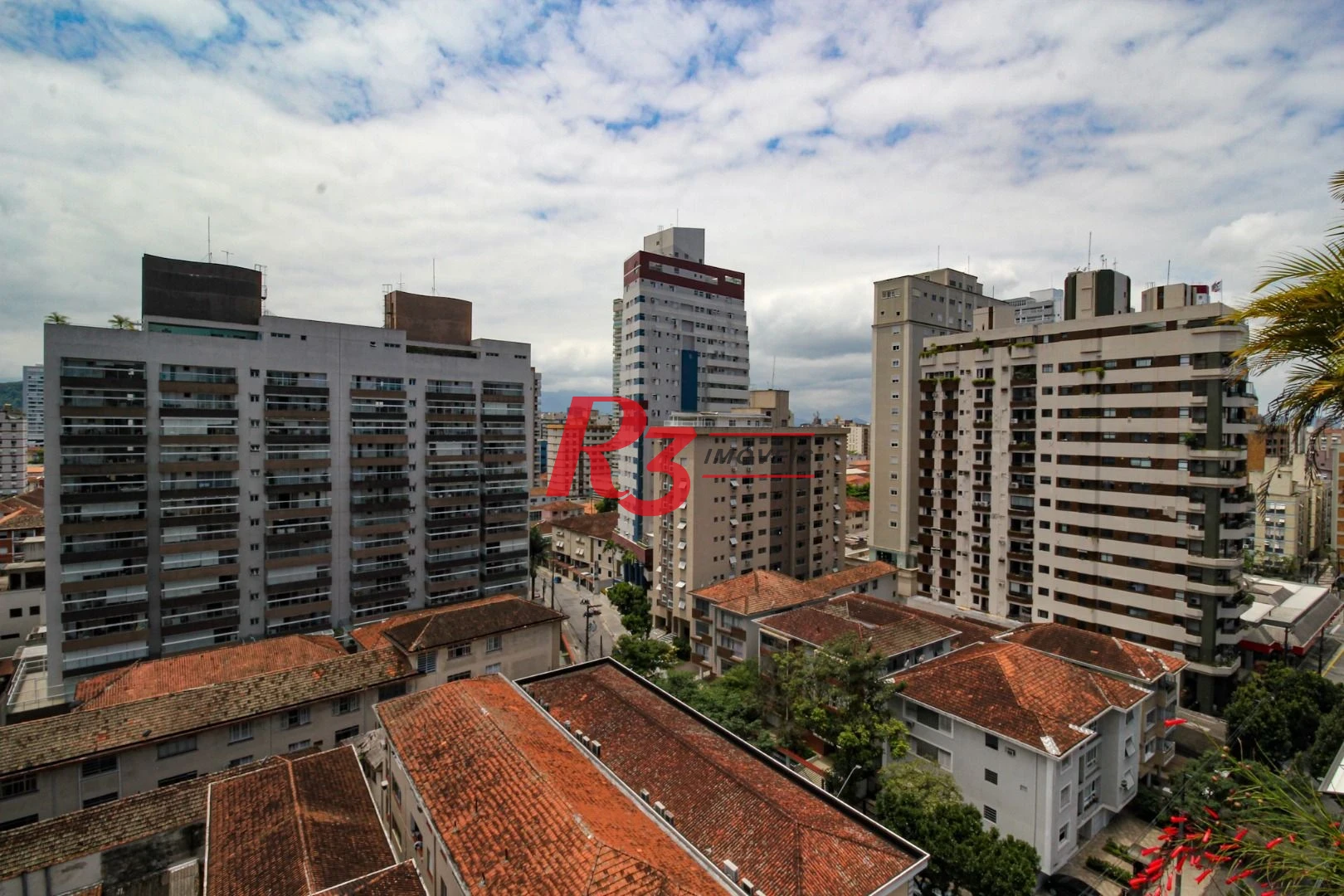 Cobertura com 4 dormitórios à venda, 970 m² por R$ 8.500.000,00 - Gonzaga - Santos/SP