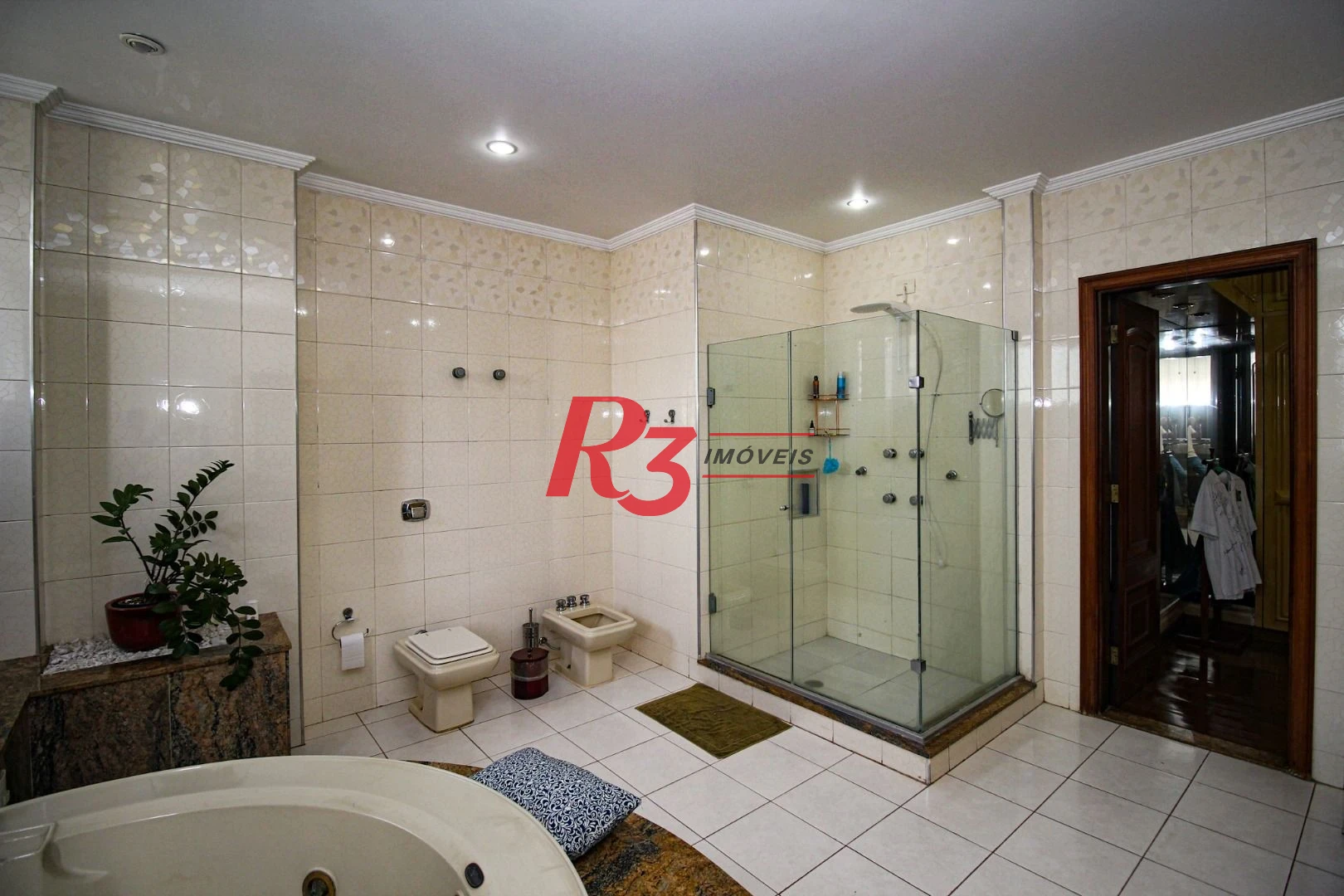 Cobertura com 4 dormitórios à venda, 970 m² por R$ 8.500.000,00 - Gonzaga - Santos/SP