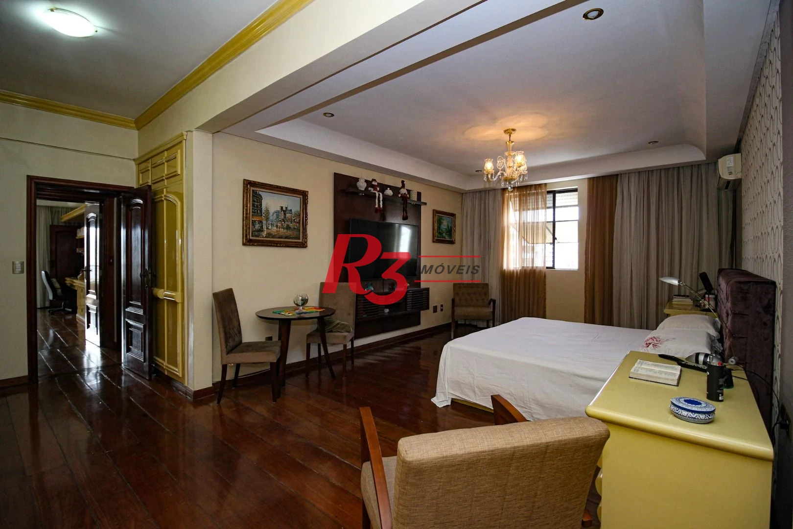Cobertura com 4 dormitórios à venda, 970 m² por R$ 8.500.000,00 - Gonzaga - Santos/SP