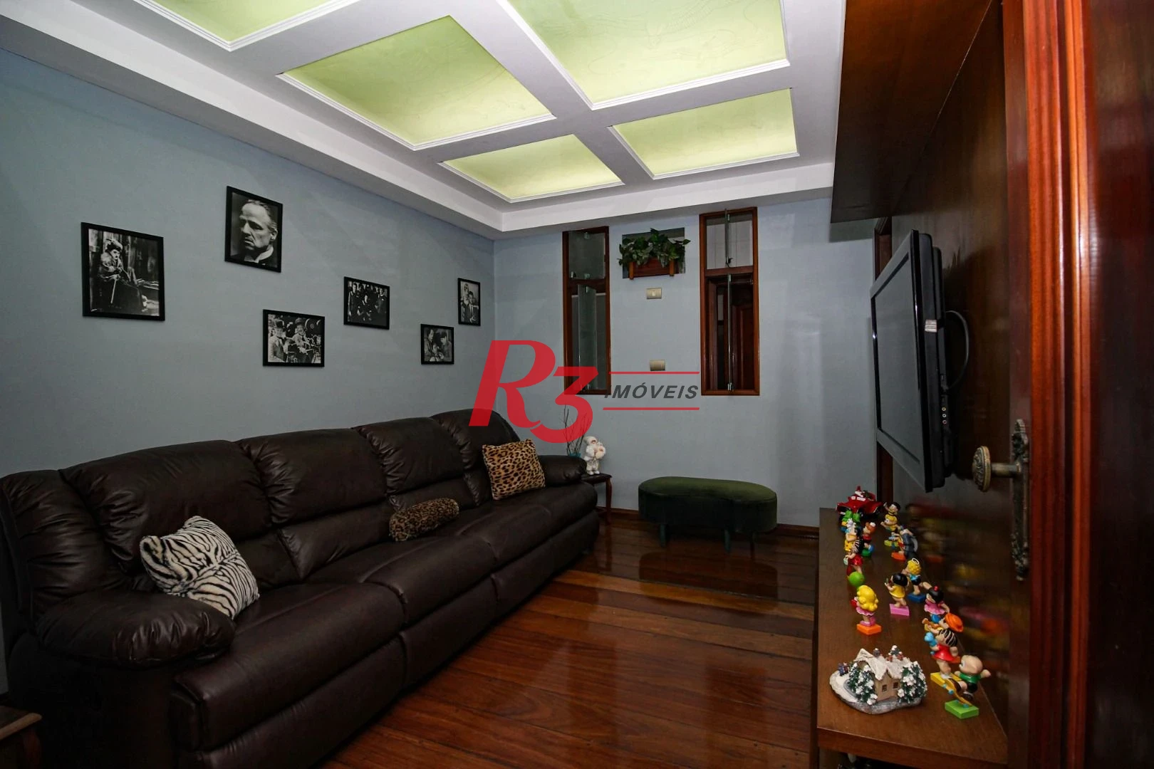 Cobertura com 4 dormitórios à venda, 970 m² por R$ 8.500.000,00 - Gonzaga - Santos/SP