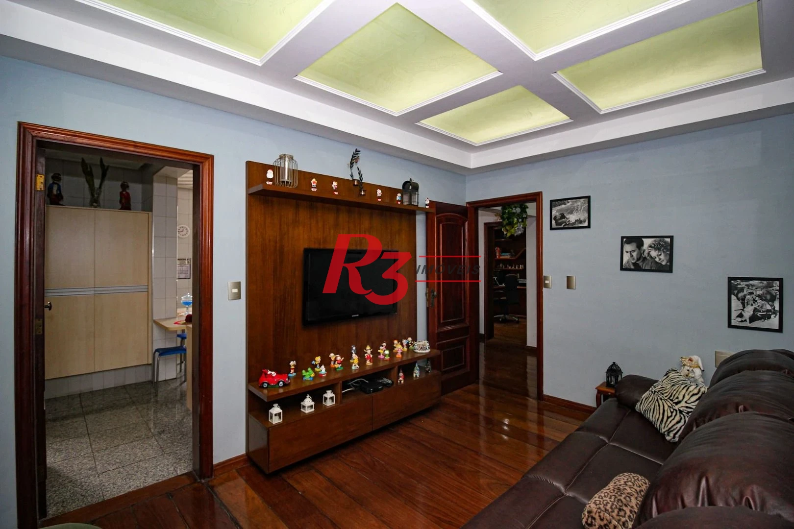 Cobertura com 4 dormitórios à venda, 970 m² por R$ 8.500.000,00 - Gonzaga - Santos/SP