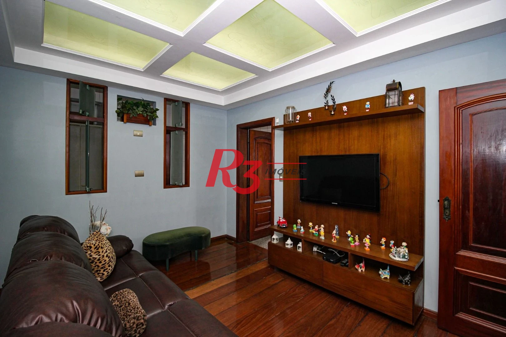 Cobertura com 4 dormitórios à venda, 970 m² por R$ 8.500.000,00 - Gonzaga - Santos/SP