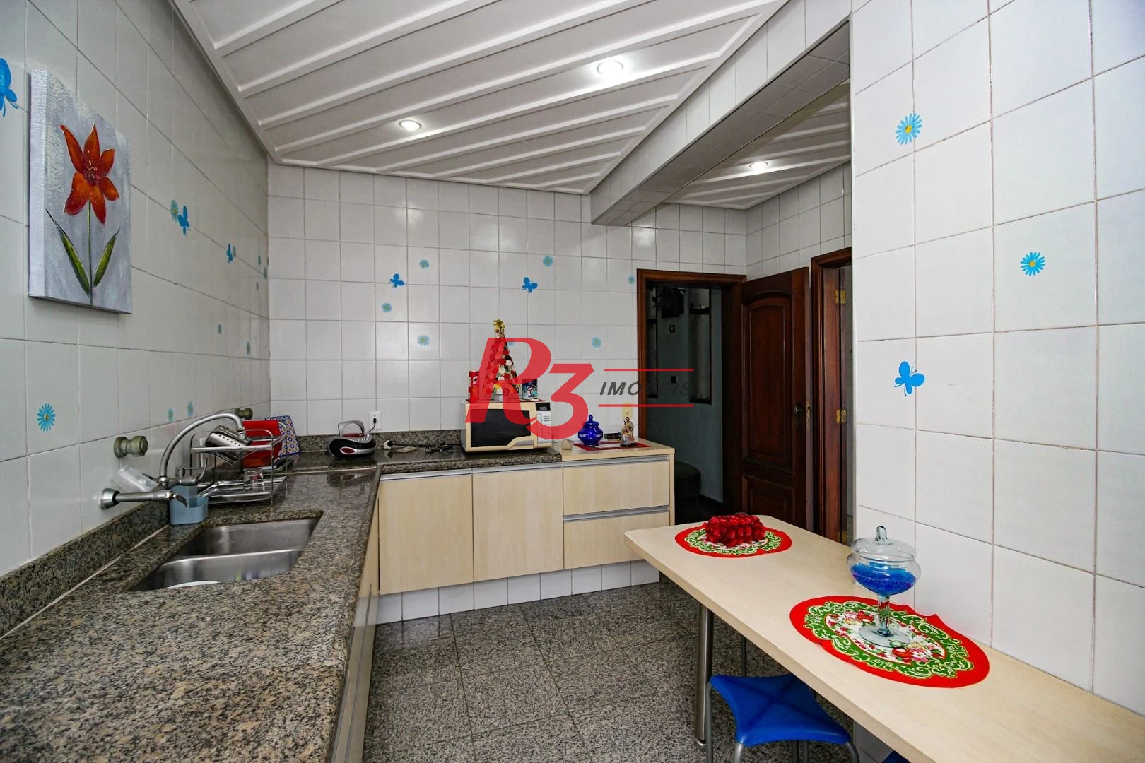 Cobertura com 4 dormitórios à venda, 970 m² por R$ 8.500.000,00 - Gonzaga - Santos/SP