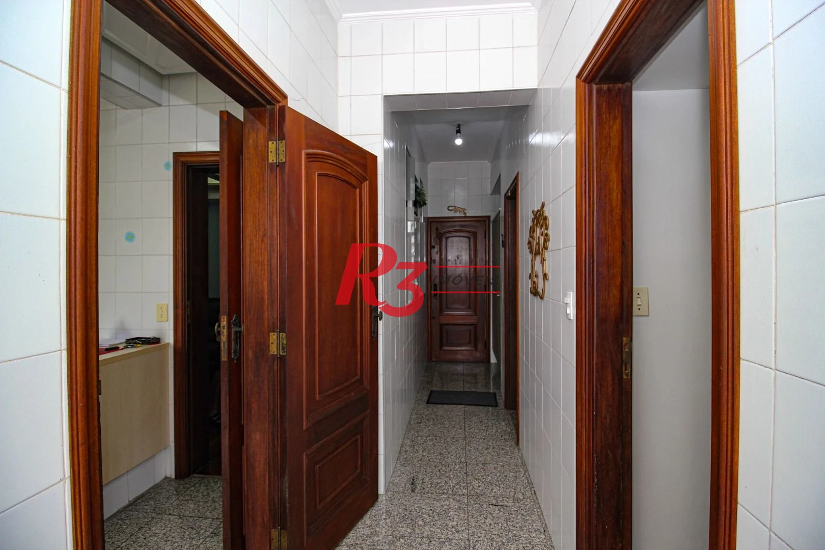 Cobertura com 4 dormitórios à venda, 970 m² por R$ 8.500.000,00 - Gonzaga - Santos/SP