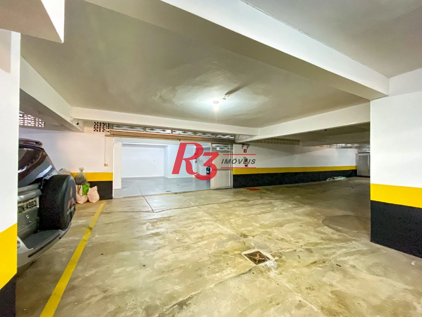 Cobertura com 4 dormitórios à venda, 970 m² por R$ 8.500.000,00 - Gonzaga - Santos/SP