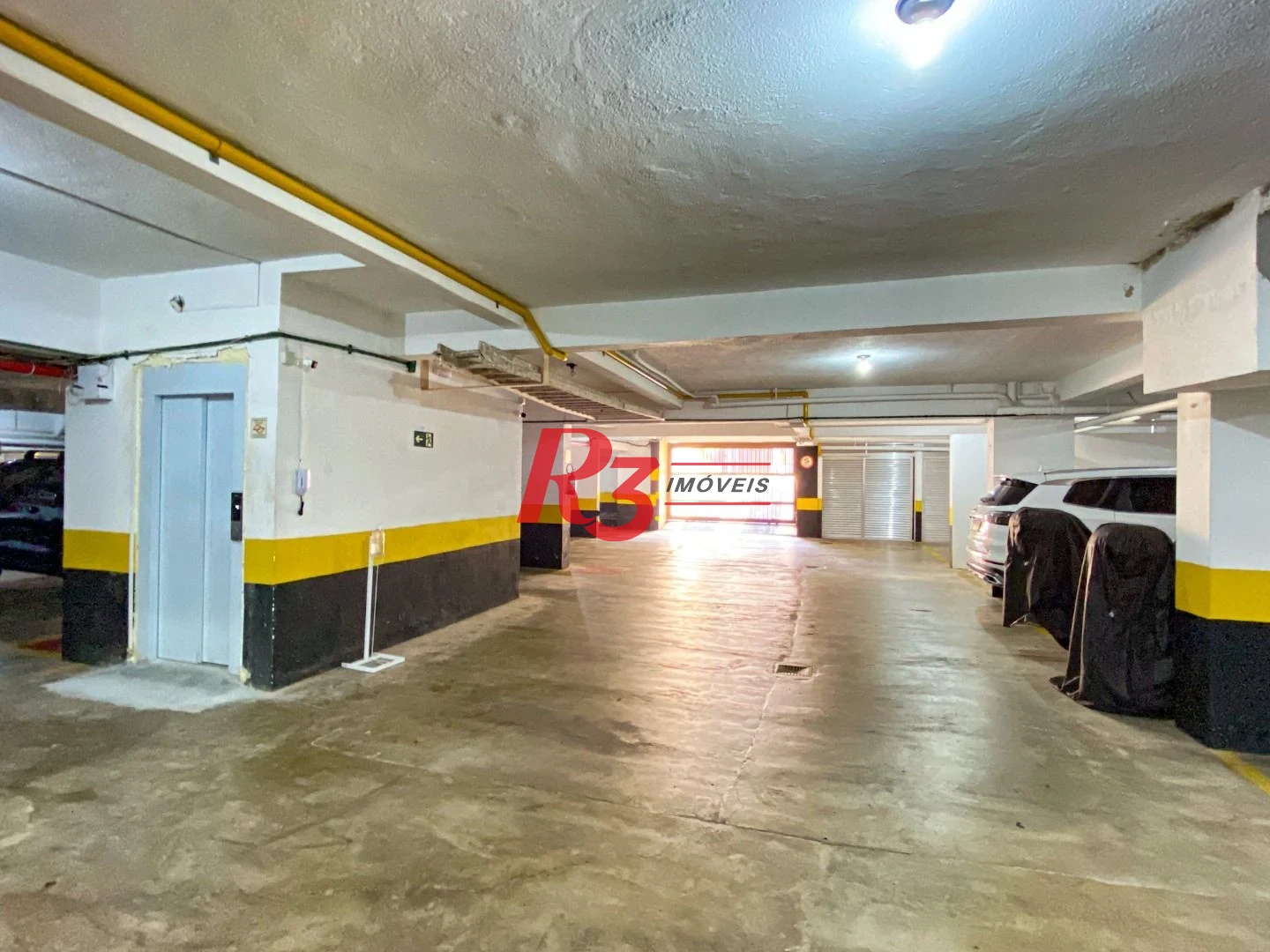 Cobertura com 4 dormitórios à venda, 970 m² por R$ 8.500.000,00 - Gonzaga - Santos/SP