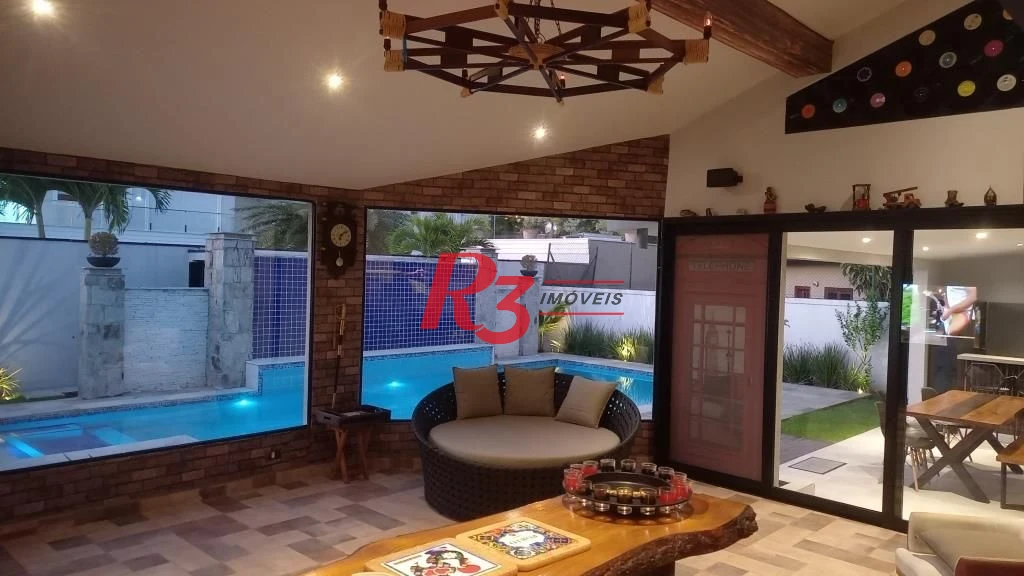 Casa com 6 dormitórios à venda, 400 m² por R$ 3.900.000,00 - Acapulco - Guarujá/SP
