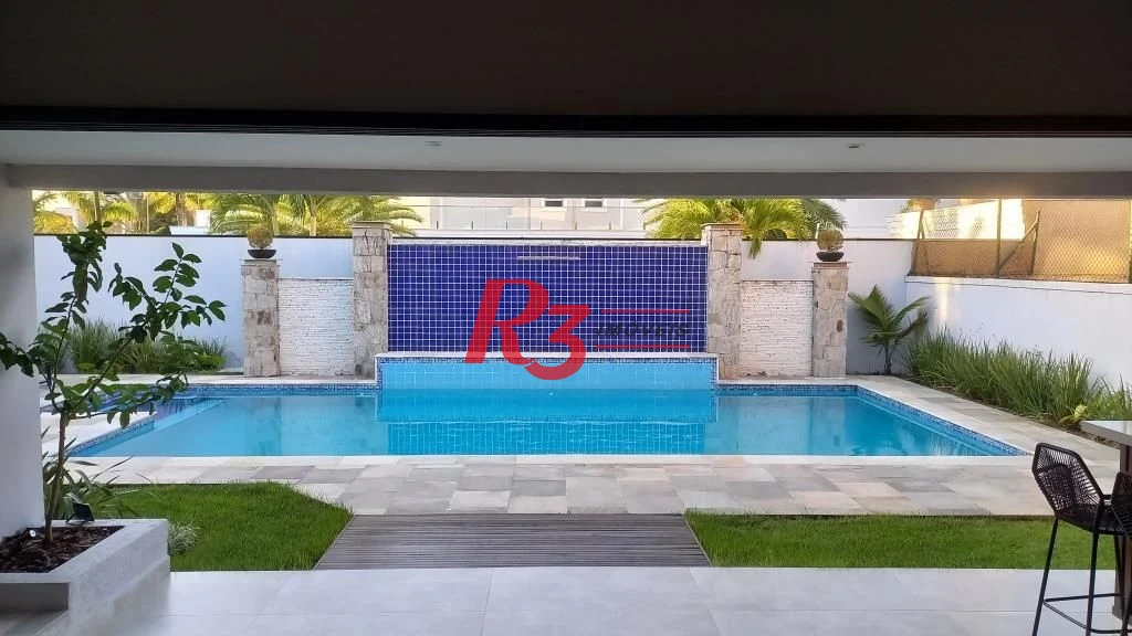 Casa com 6 dormitórios à venda, 400 m² por R$ 3.900.000,00 - Acapulco - Guarujá/SP