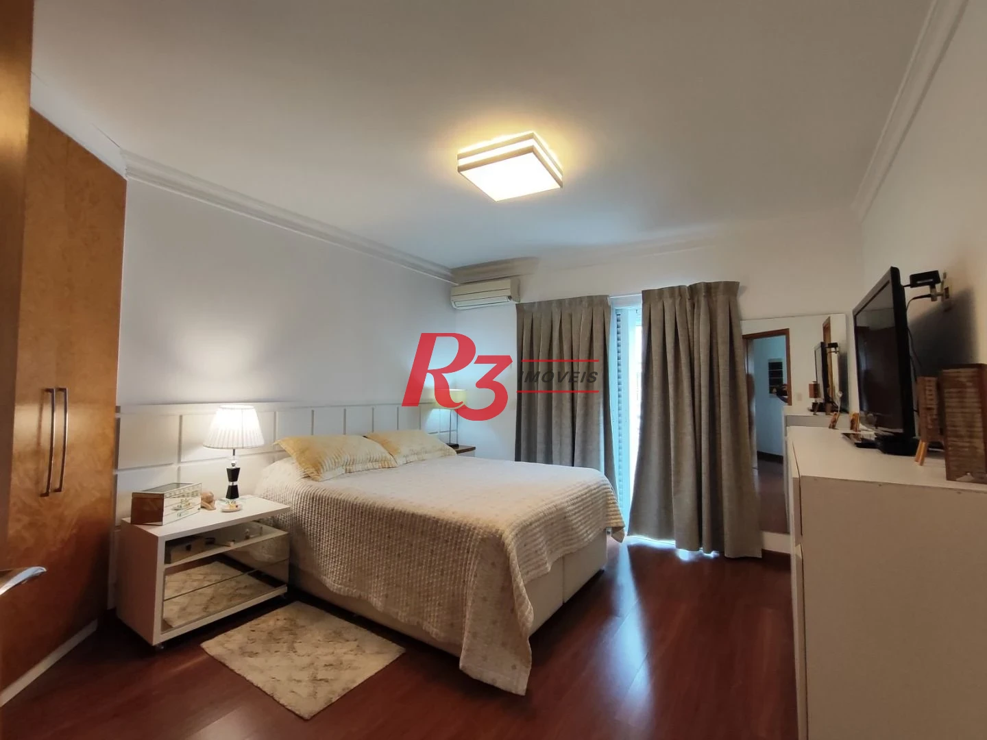 Apartamento com 3 dormitórios à venda, 199 m² por R$ 2.765.000,00 - Ponta da Praia - Santos/SP