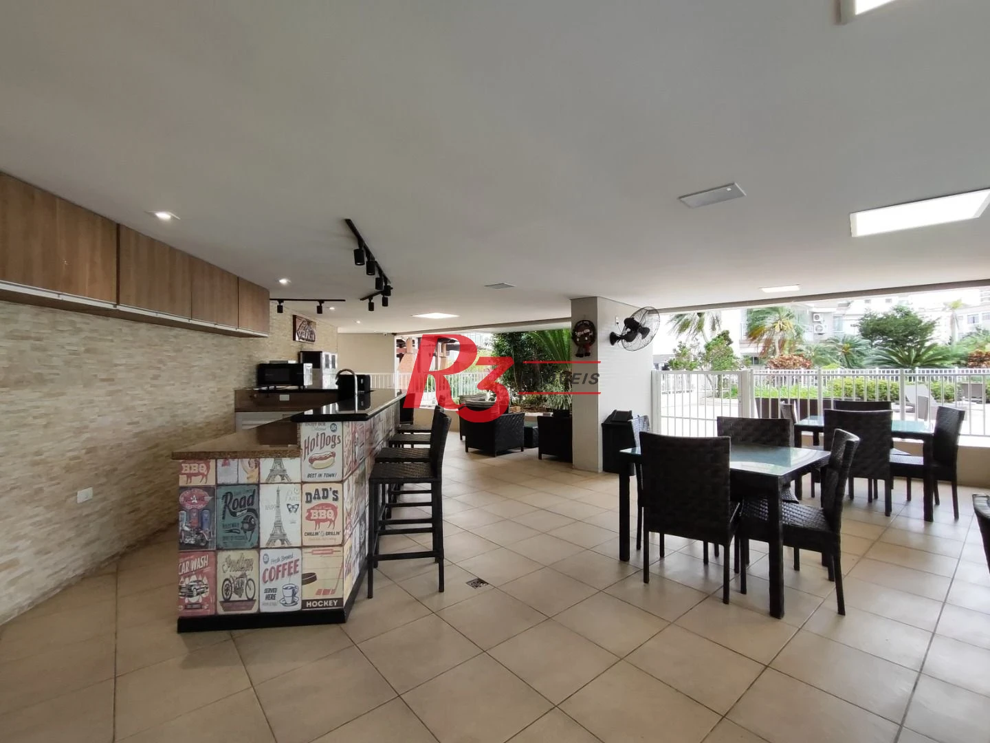Apartamento com 3 dormitórios à venda, 199 m² por R$ 2.765.000,00 - Ponta da Praia - Santos/SP
