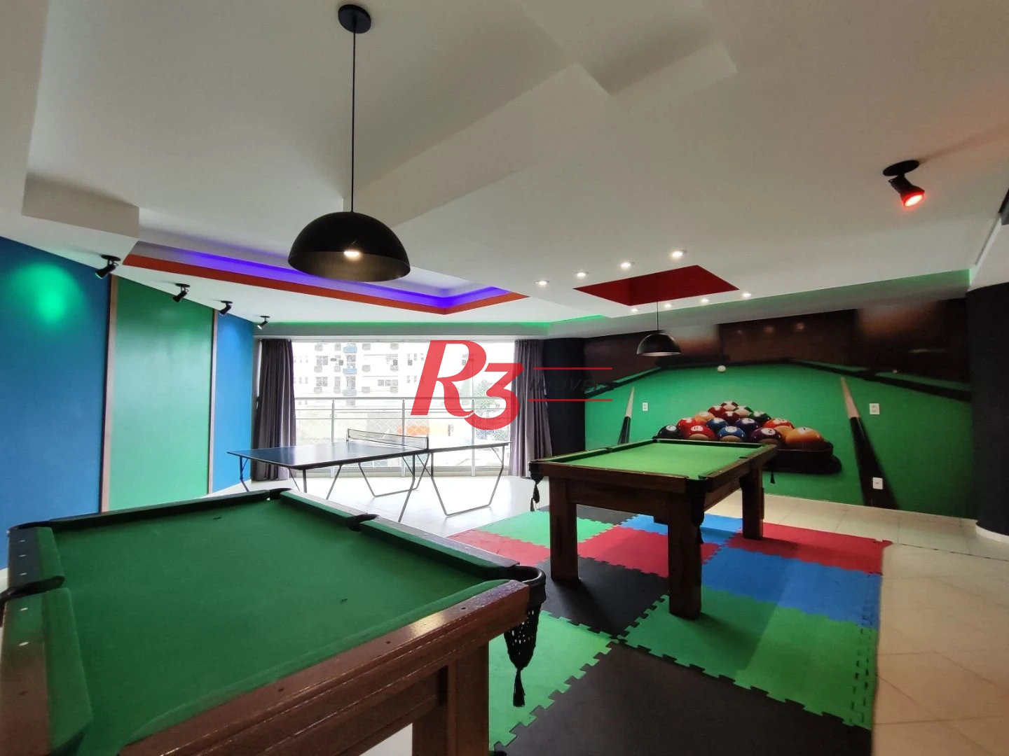 Apartamento com 3 dormitórios à venda, 199 m² por R$ 2.765.000,00 - Ponta da Praia - Santos/SP