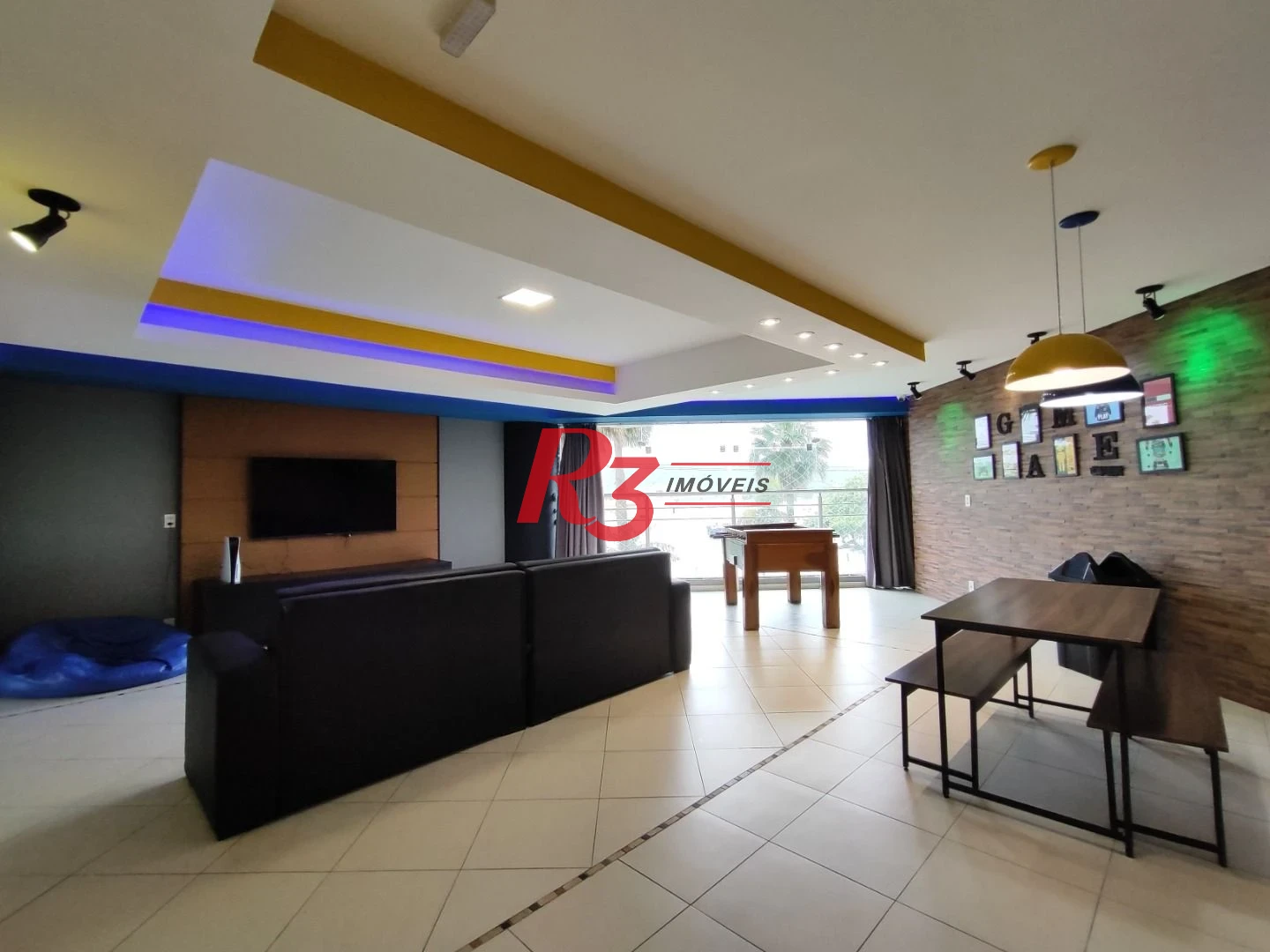 Apartamento com 3 dormitórios à venda, 199 m² por R$ 2.765.000,00 - Ponta da Praia - Santos/SP