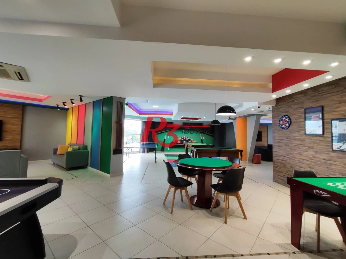 Apartamento com 3 dormitórios à venda, 199 m² por R$ 2.765.000,00 - Ponta da Praia - Santos/SP