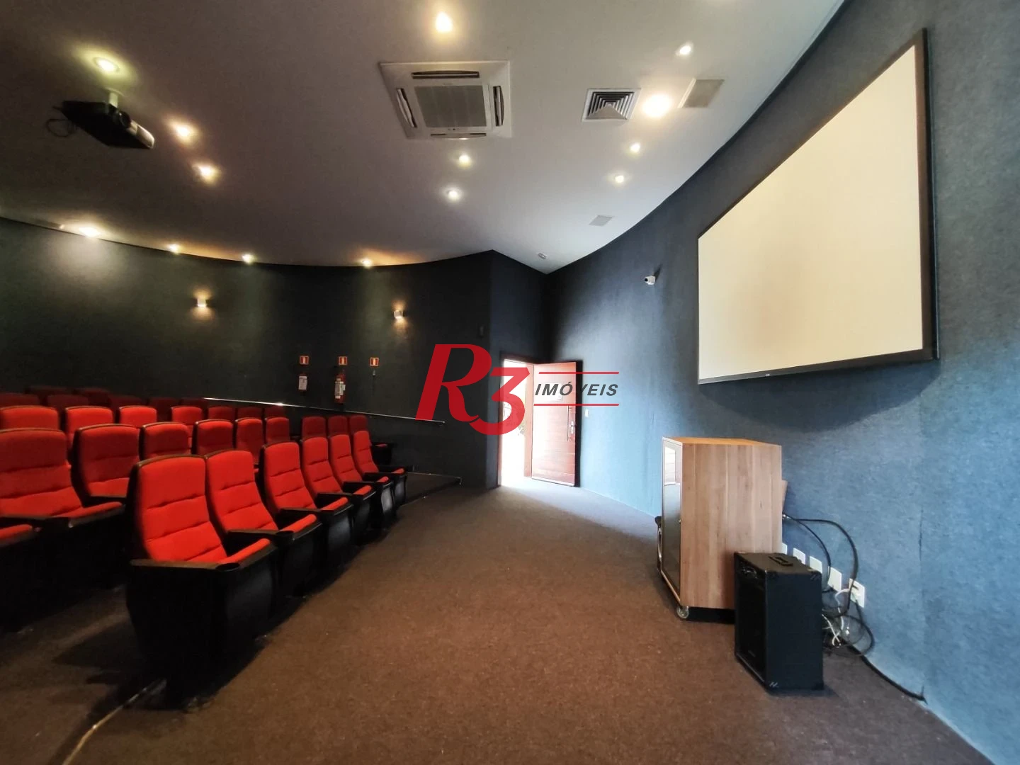 Apartamento com 3 dormitórios à venda, 199 m² por R$ 2.765.000,00 - Ponta da Praia - Santos/SP